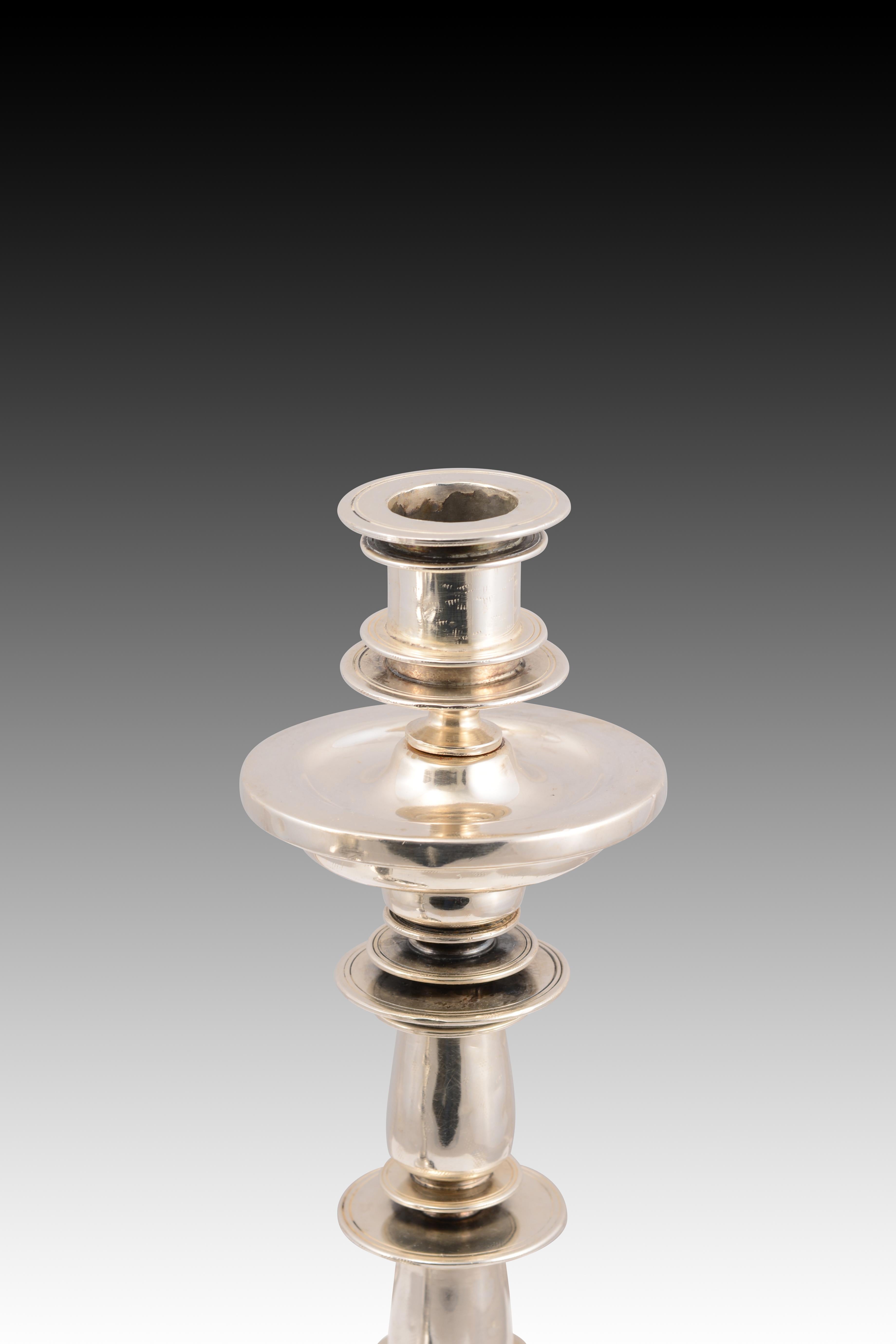Neoclassical Pair of silver candlesticks. 18th century For Sale