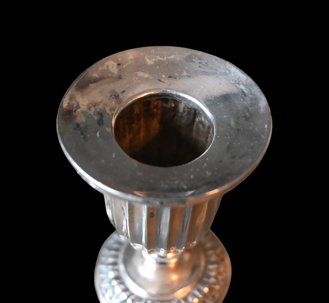 Paire de chandeliers en argent - Anvers, 1792 - Fin du style Louis XVI / Directoire Bon état - En vente à Bilzen, BE