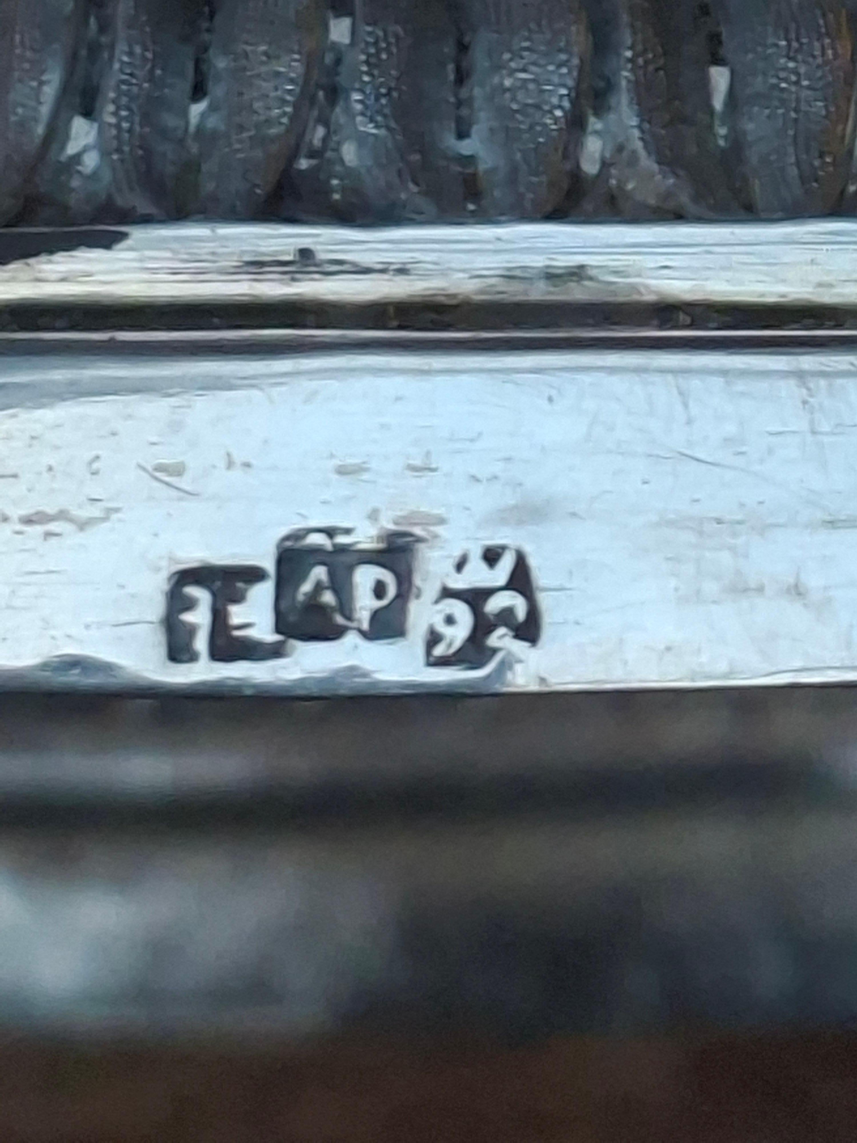 Paire de chandeliers en argent - Anvers, 1792 - Fin du style Louis XVI / Directoire en vente 3