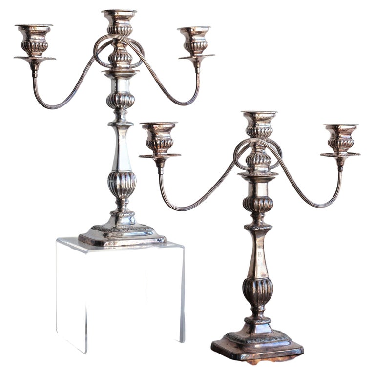 Pair of Silver Candlesticks For Sale at 1stDibs