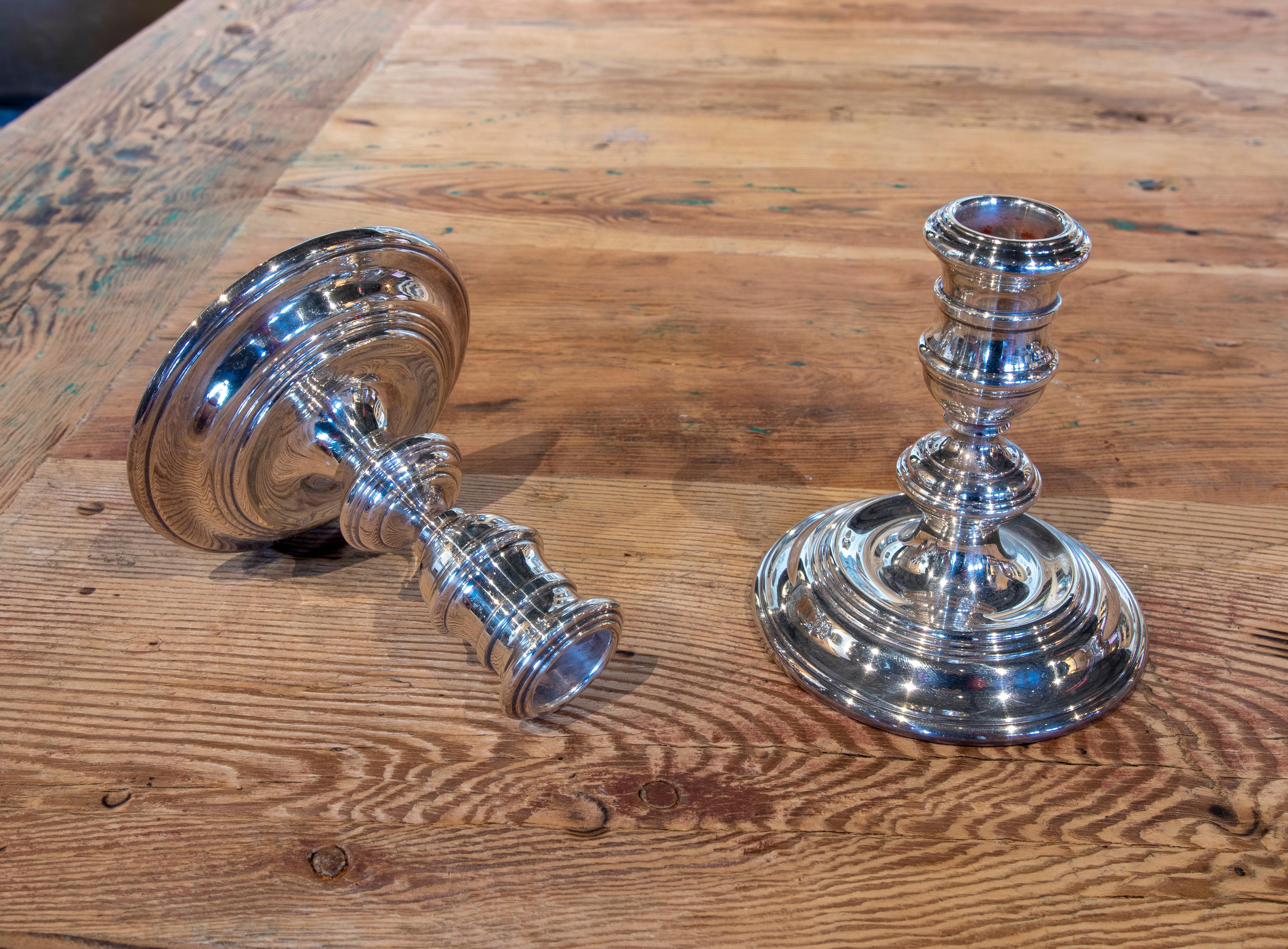 English Pair of Silver Candlesticks with Their Stamps on the Underside For Sale