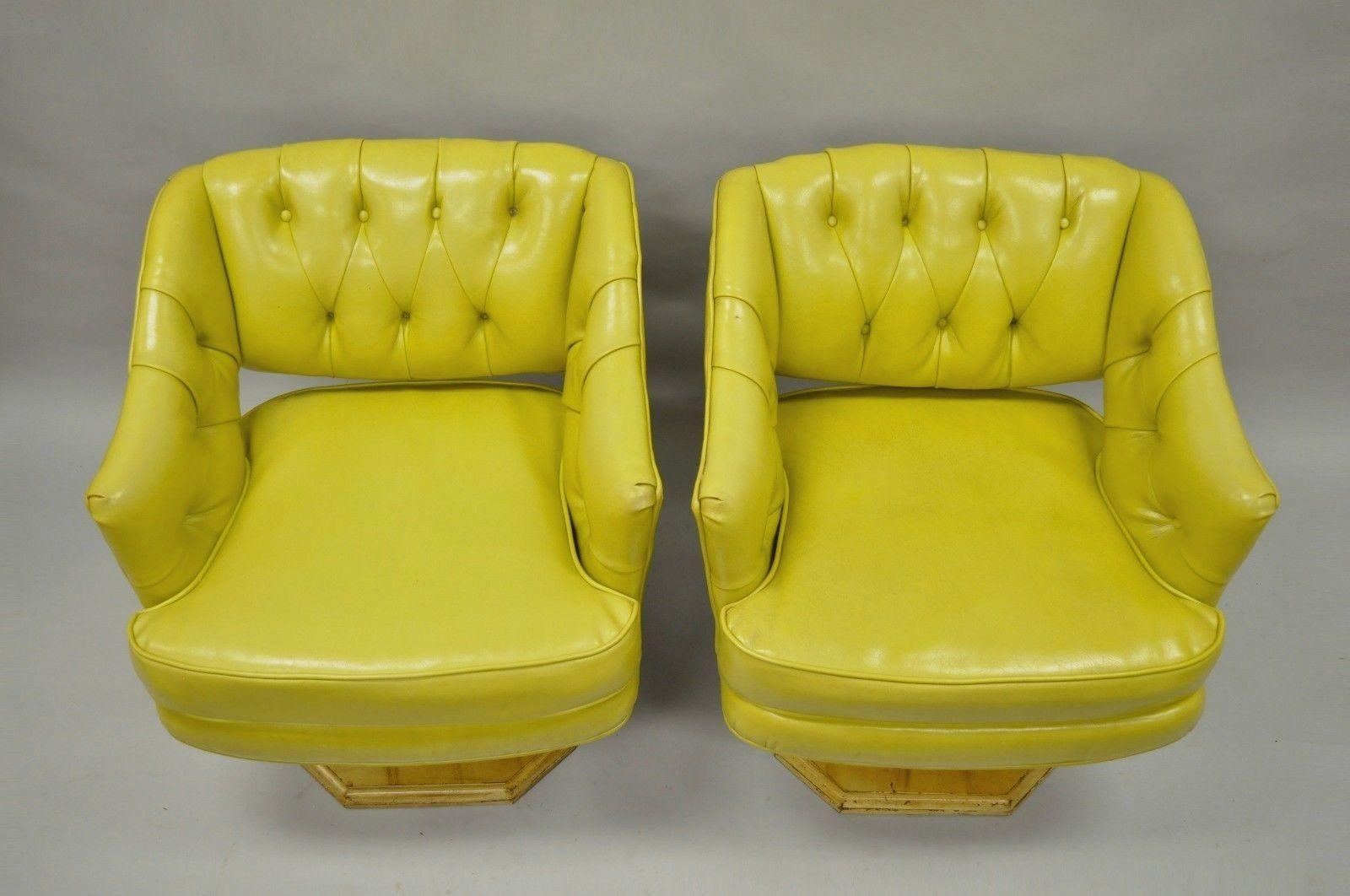 American Pair of Silver Craft Green Yellow Swivel Club Lounge Chairs Mid-Century Modern A