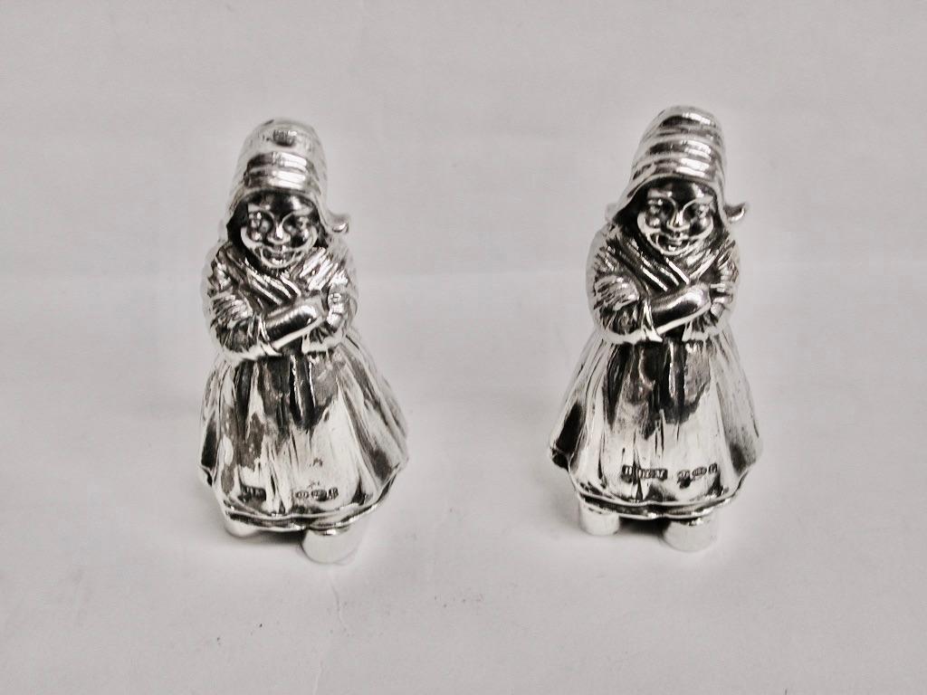 Pair of Silver Dutch Girl Salt & Pepper Shakers, Berthold Muller Dated 1910/1912  For Sale 2