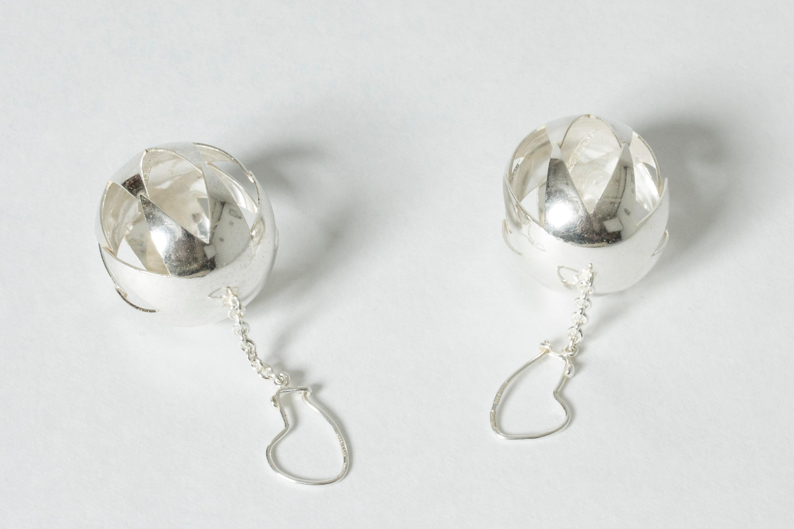 Modernist Pair of Silver Earrings by Elis Kauppi for Kupittaan Kulta, Finland, 1960s