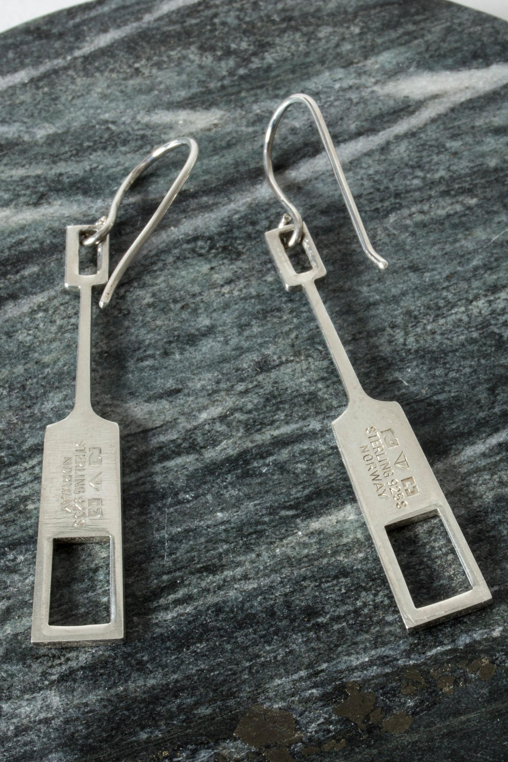 Vintage Scandinavian Silver Earrings by Tone Vigeland, Norway, 1960s In Good Condition For Sale In Stockholm, SE