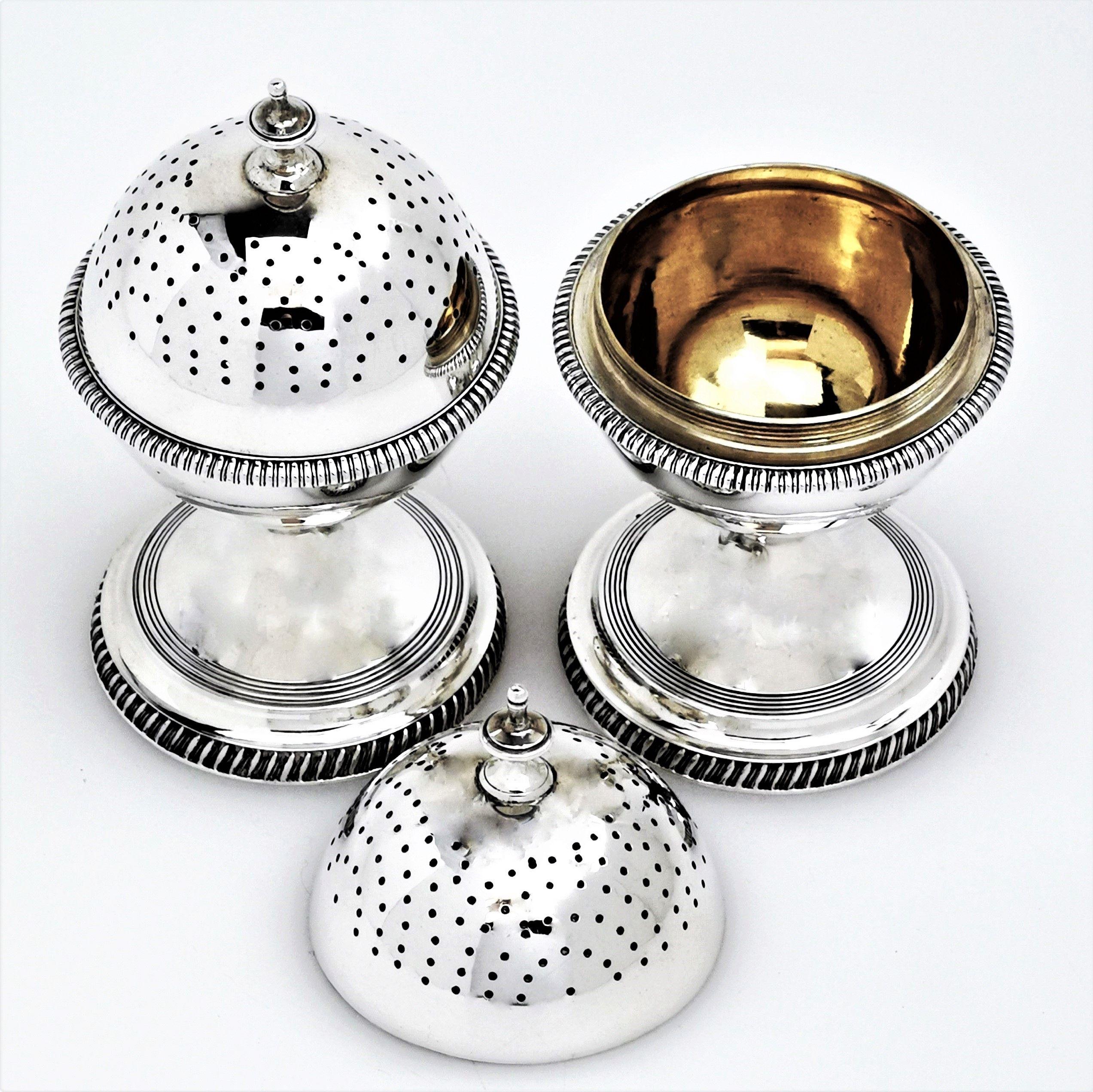 English Pair of Silver Georgian Style Pepper & Salt Shakers / Pots London, 1967