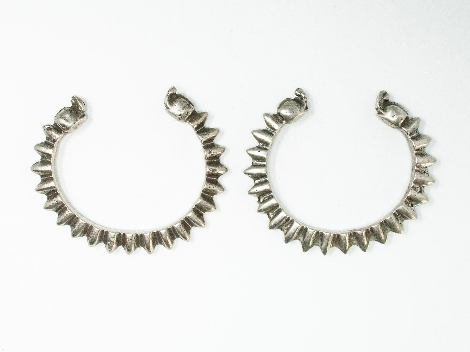 da uomo o donna Coppia di bracciali Makara in argento, Rajasthan, India in vendita