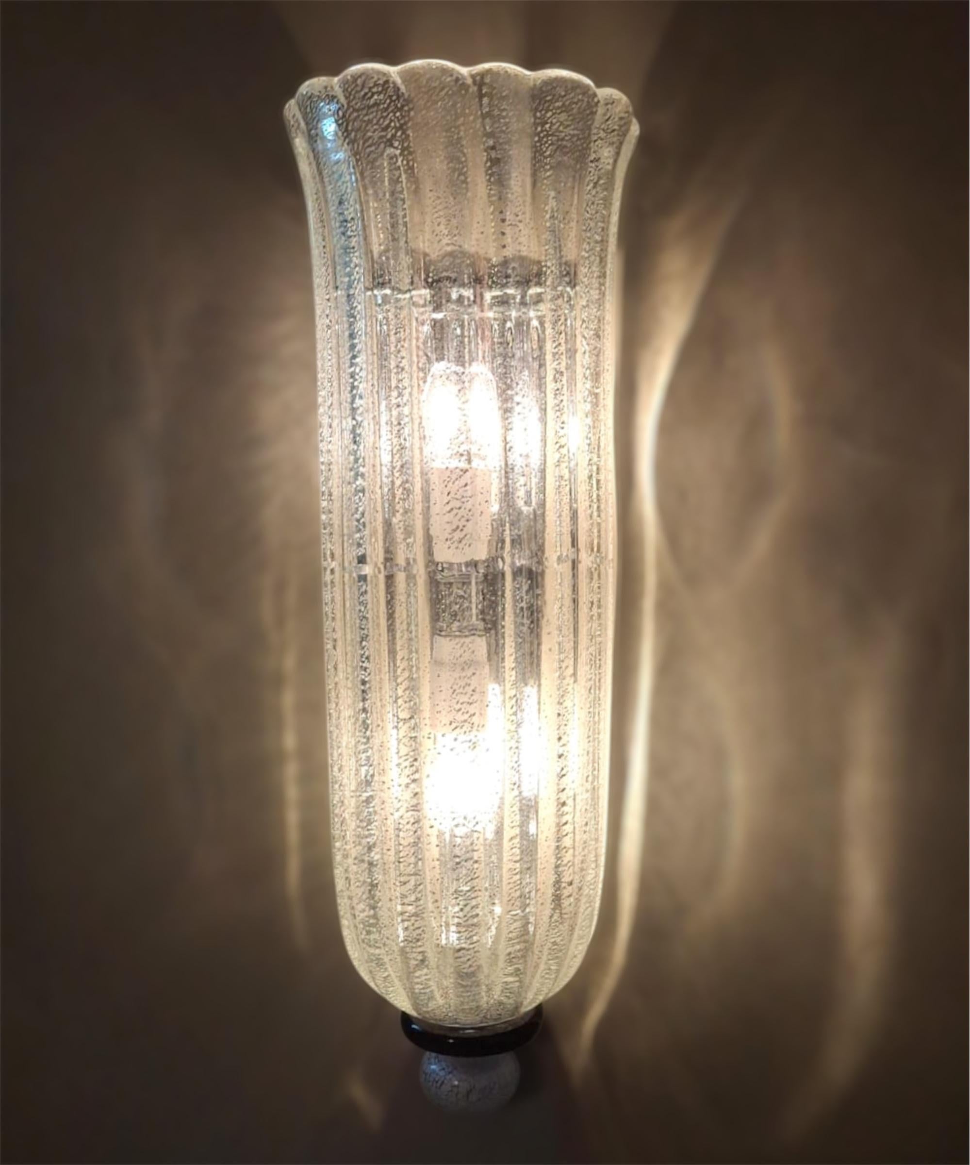 Paar silberne Murano-Wandleuchter von Seguso (Messing) im Angebot