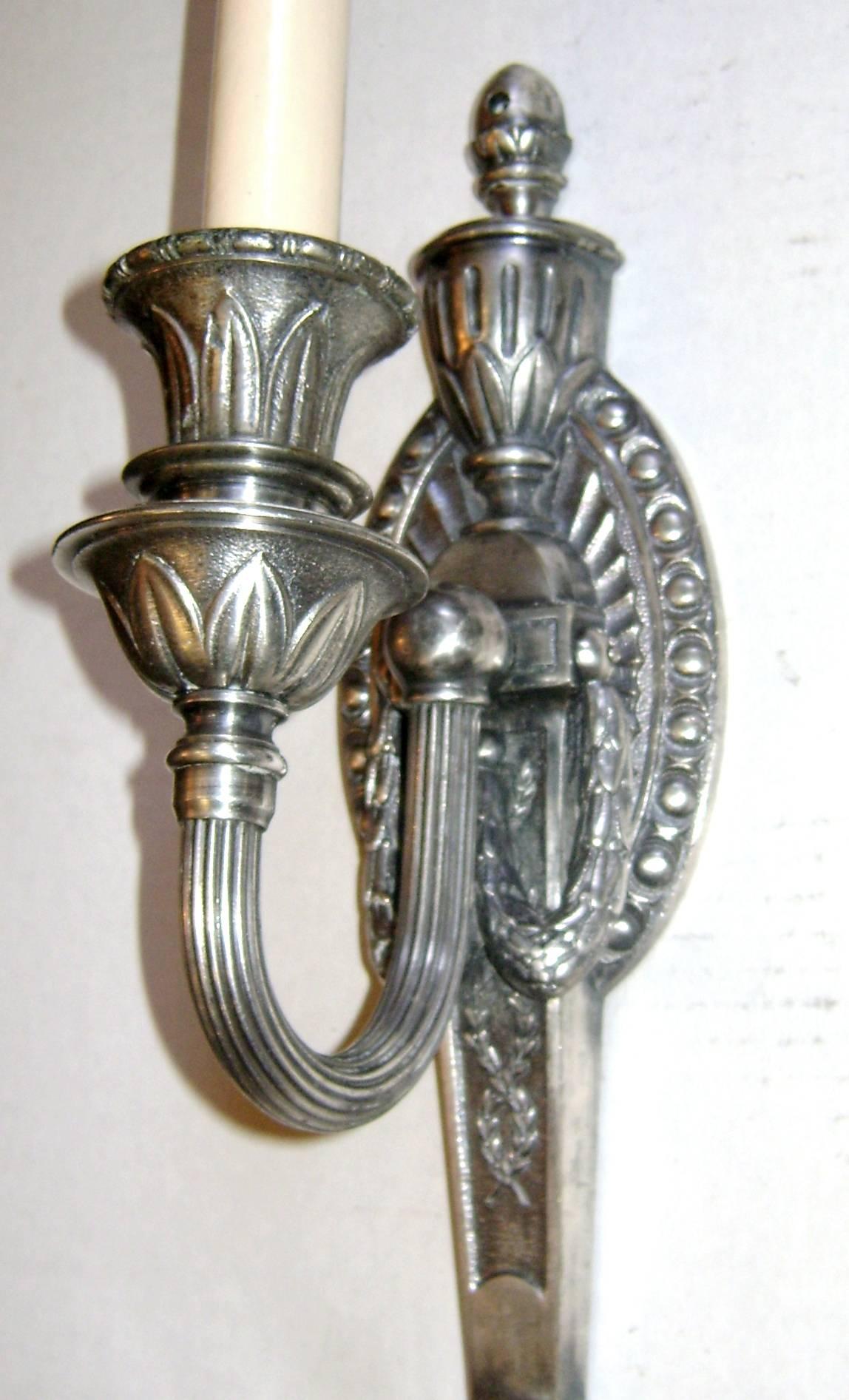 Early 20th Century Pair of Silver Neoclassic Style Sconces For Sale