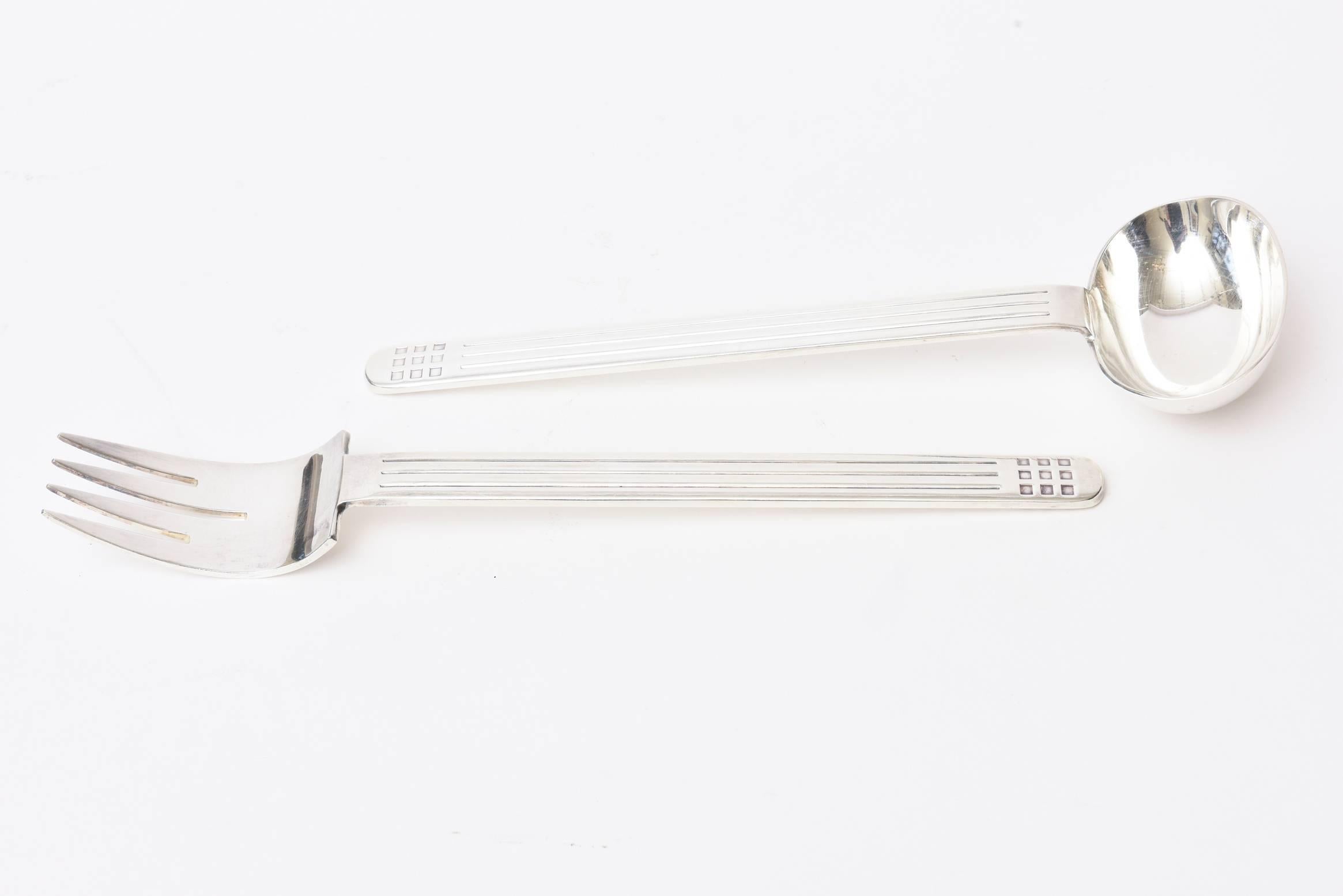 Silver-Plate Modern Fork and Spoon Richard Meier for Swid Powell Serving Pieces In Good Condition In North Miami, FL