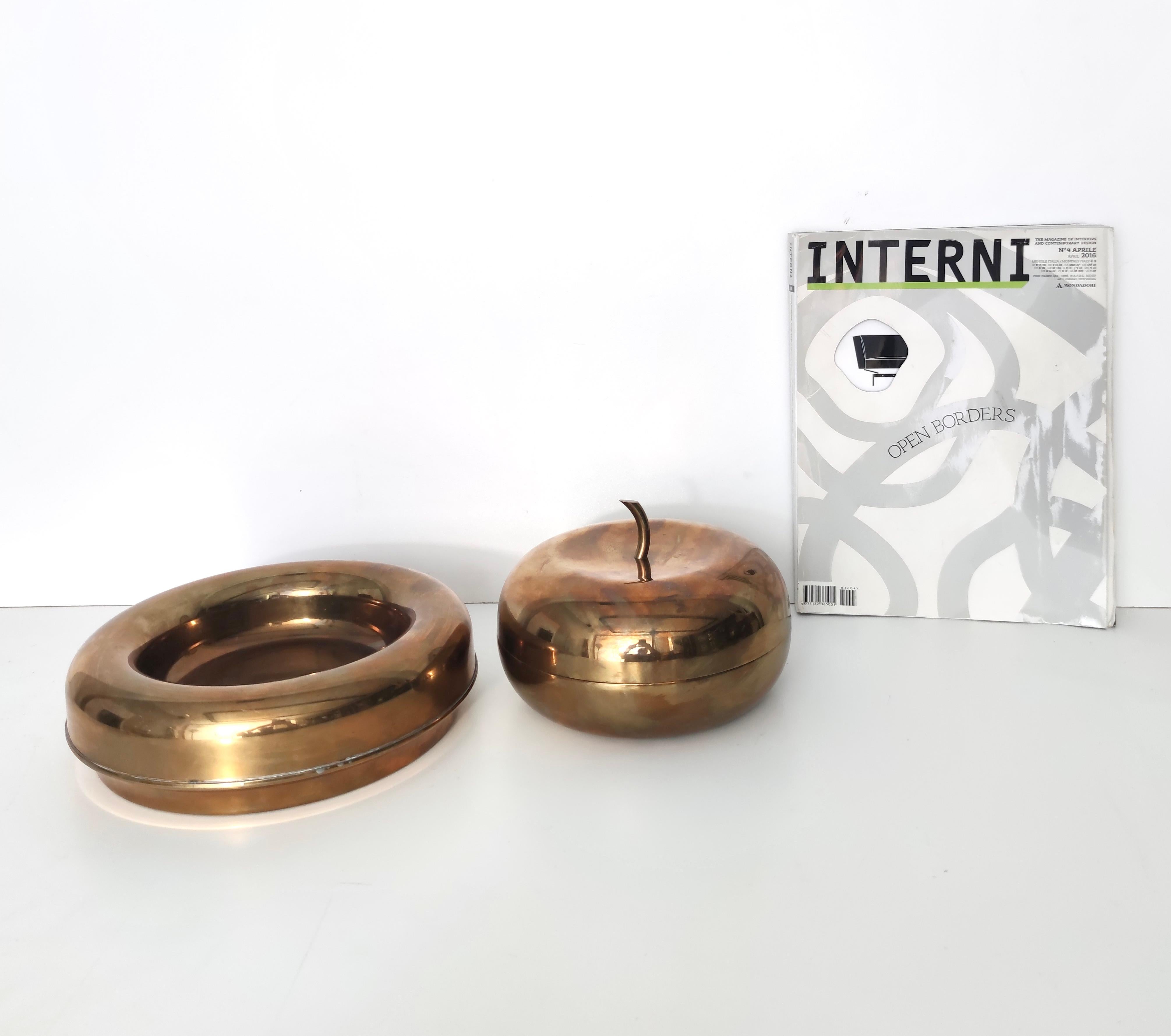 Postmoderne Paire de cendriers / Vide-Poche et boîte de rangement en laiton plaqué argent de Casa Padrino