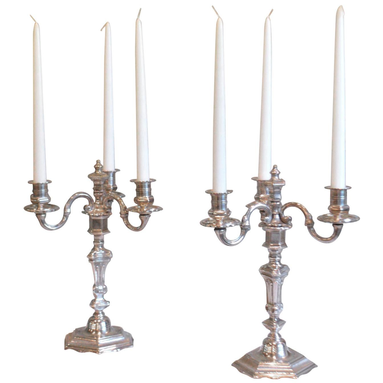 Coppia di candelabri in bronzo placcato argento, trasformati in candelabri singoli in vendita