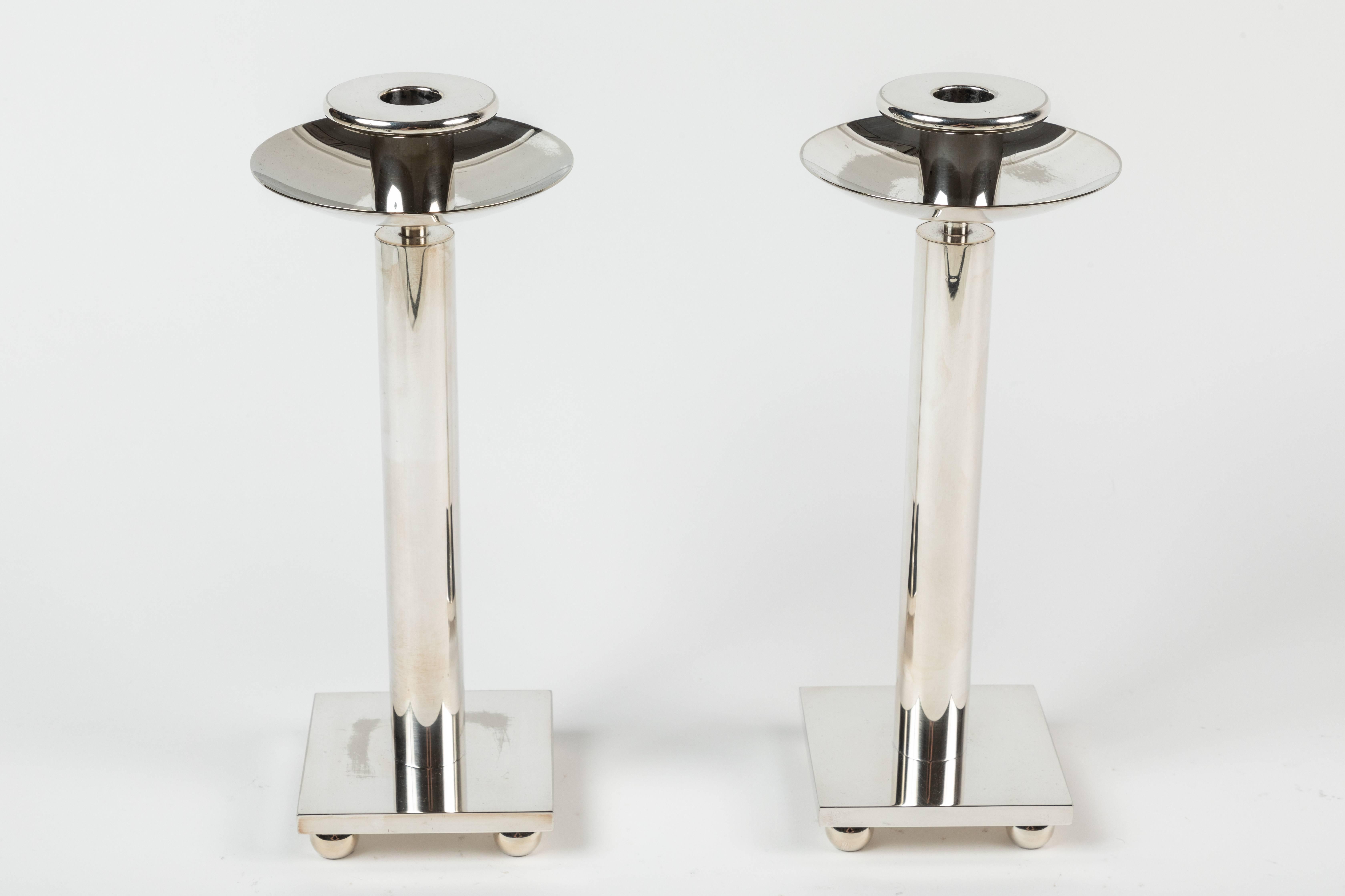 Pair of Silver Plated Candlesticks by Richard Meier for Swid Powell In Good Condition In Palm Desert, CA