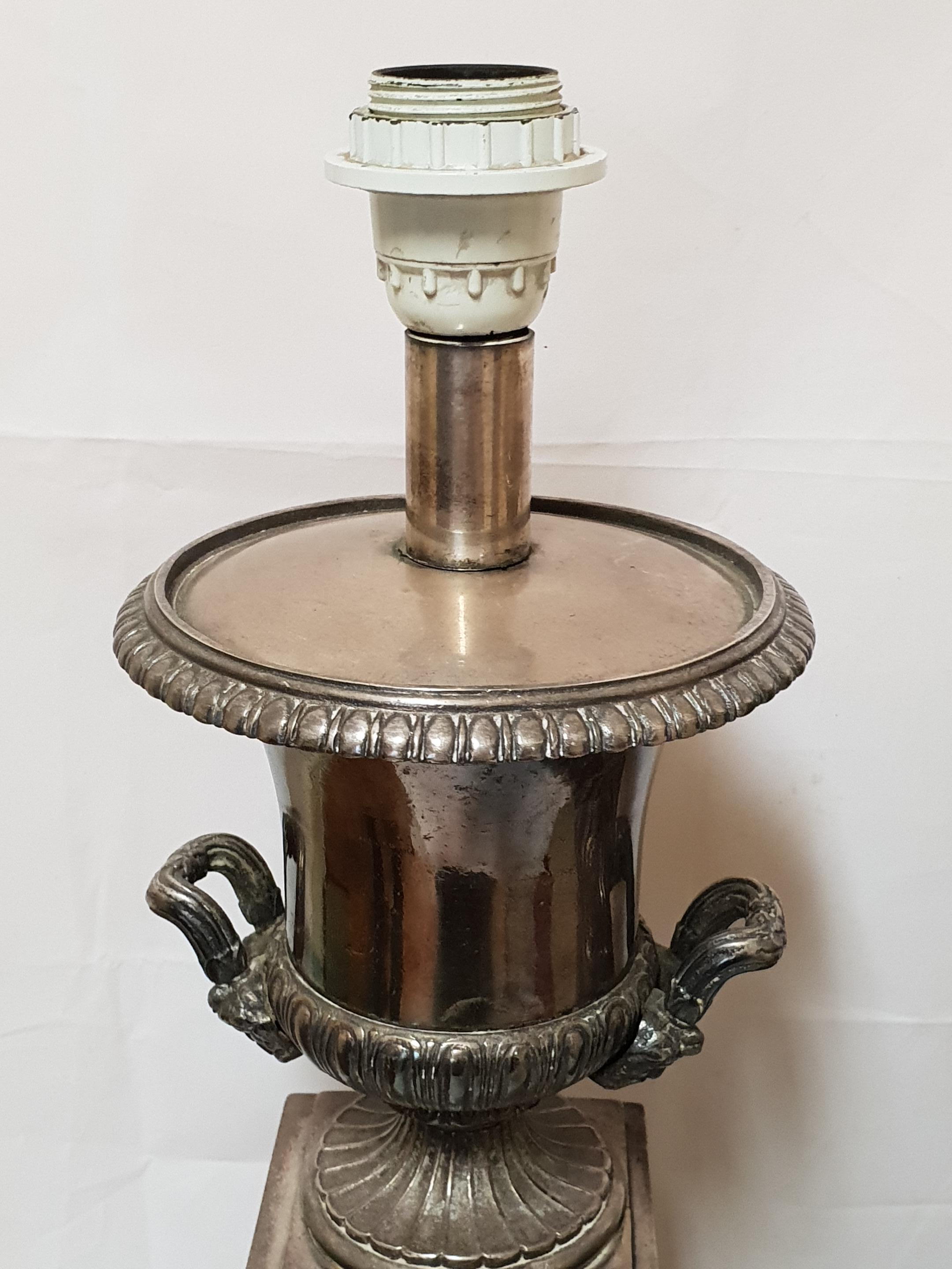 Pair of Silver Plated Lamps in Medicean Form, 1950s (20. Jahrhundert)