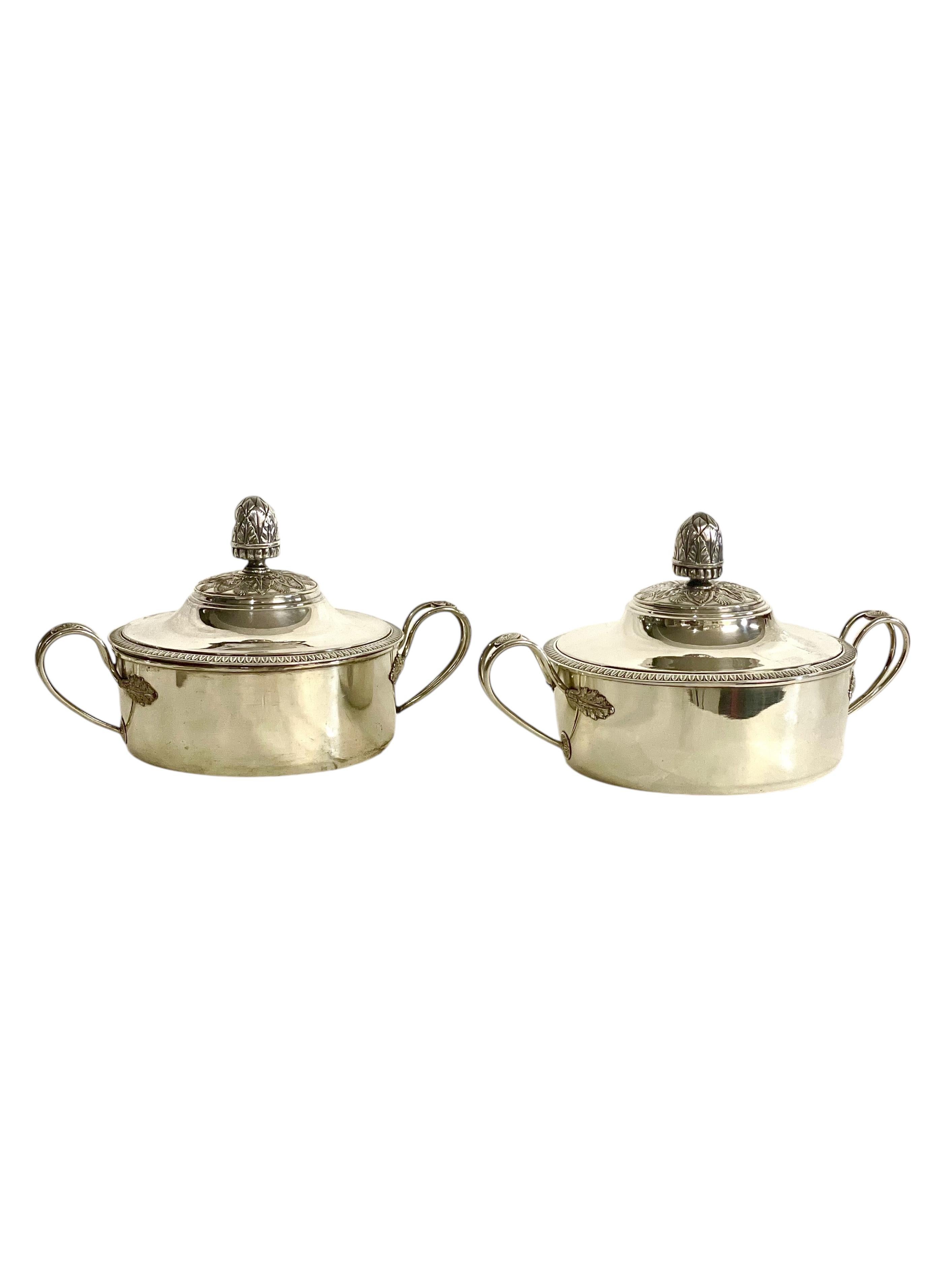 Pareja de Soperas Plateadas siglo XX en venta