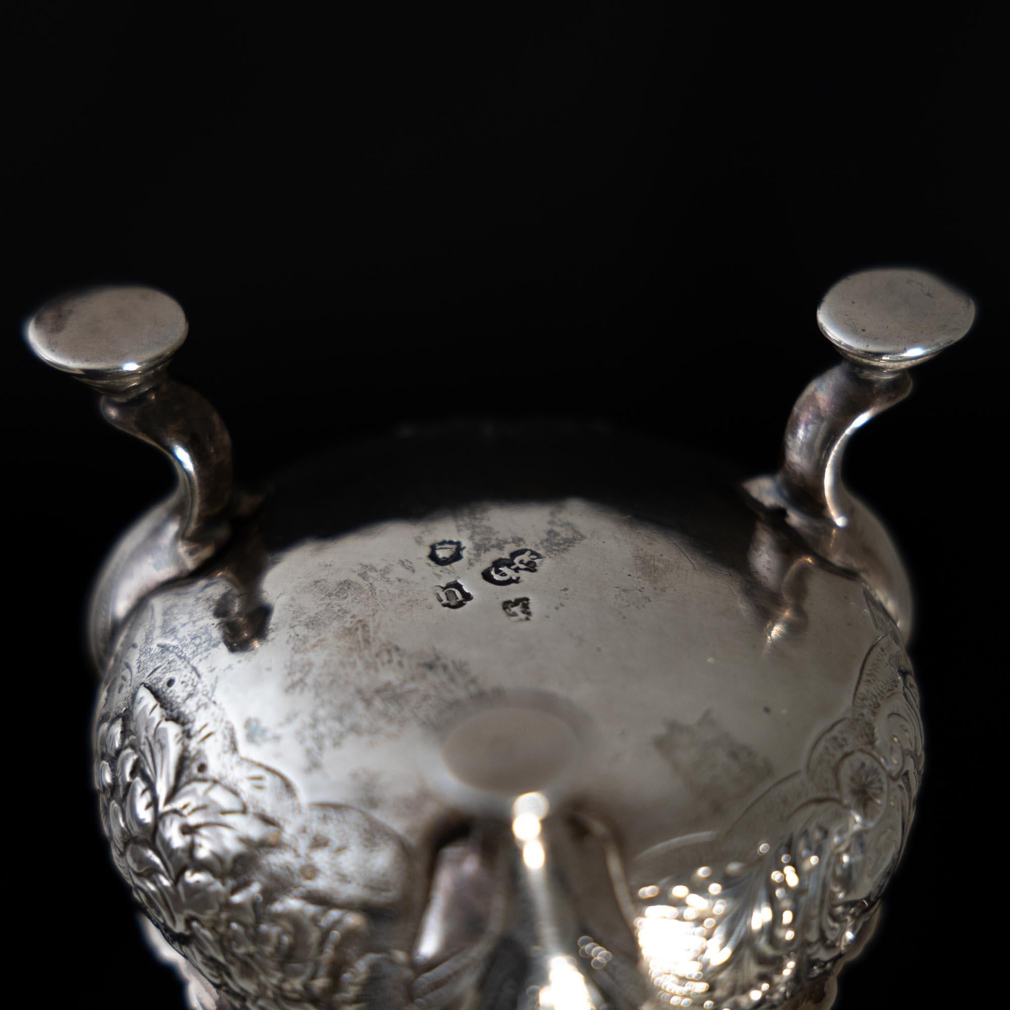 Pair of Silver Saliers, London, Mid-18th Century For Sale 3