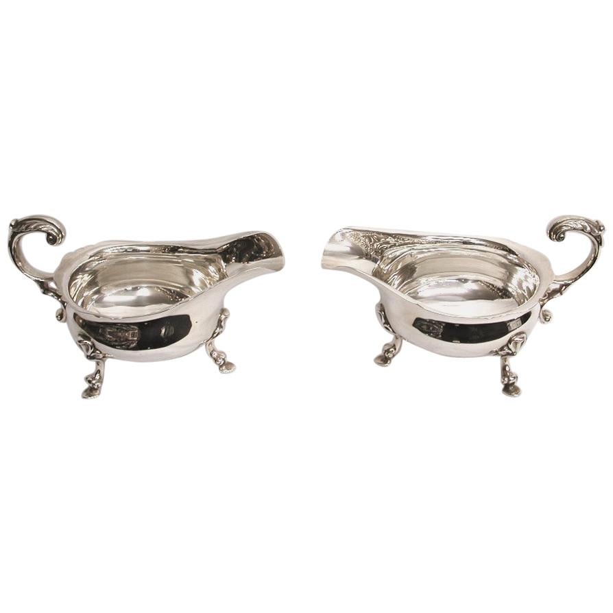 Pair of Silver Sauce Boats Dated 1933, London, Crichton & Co. Ltd For Sale