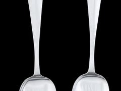 Paire de cuillères de service en argent
