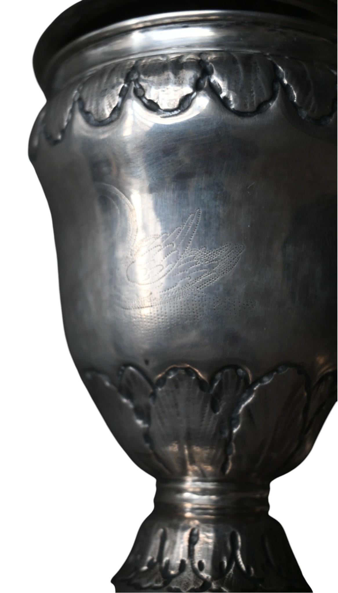 Paar Gewürzkannen aus Silber - Mathieu Guillaume, Lüttich, CIRCA 1785-1790 im Angebot 1