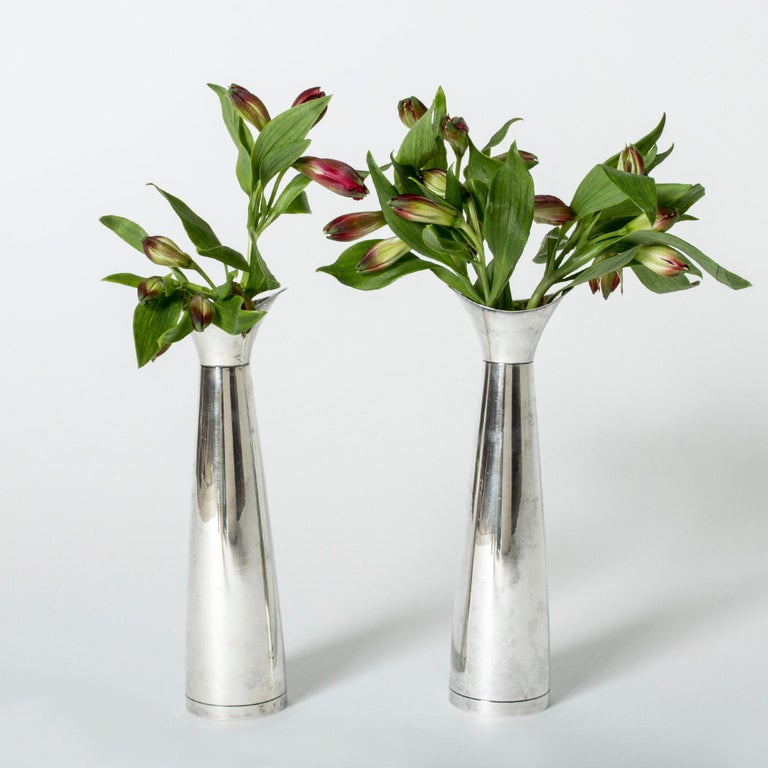 Mid-20th Century Pair of Silver Vases, Gustaf Jansson, C. G. Hallberg, Sweden, 1961 For Sale