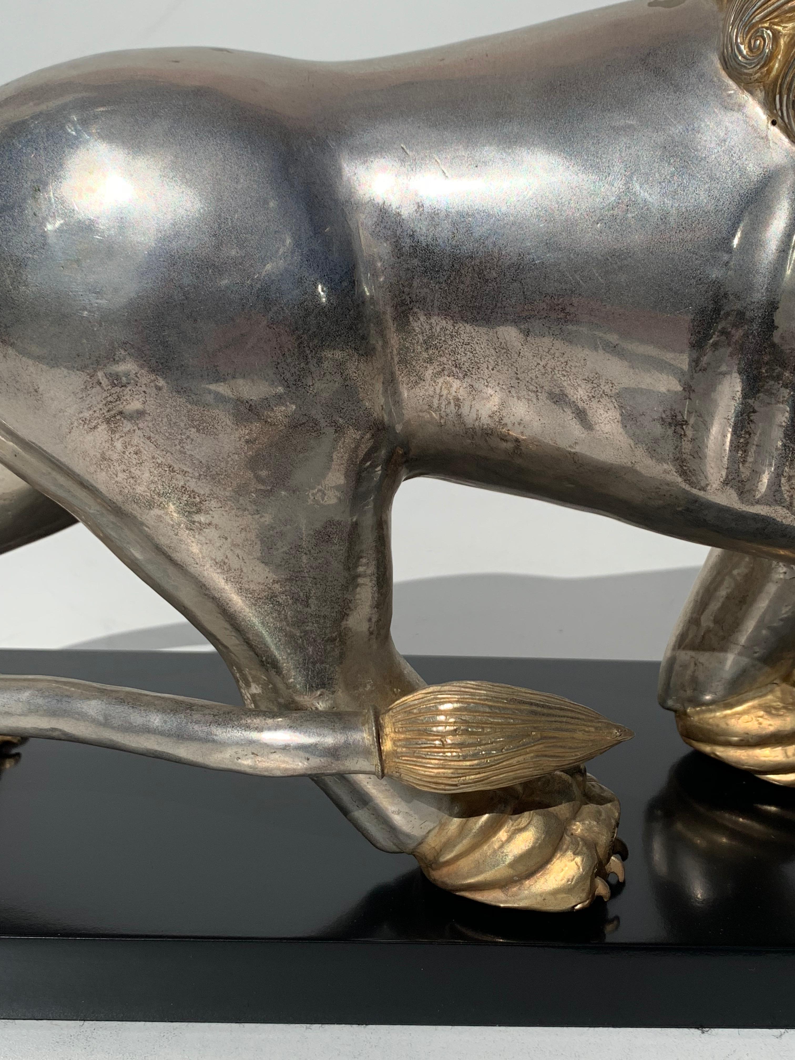 Pair of Silvered Brass Anglo Indian Lion Sculptures Bookends For Sale 3