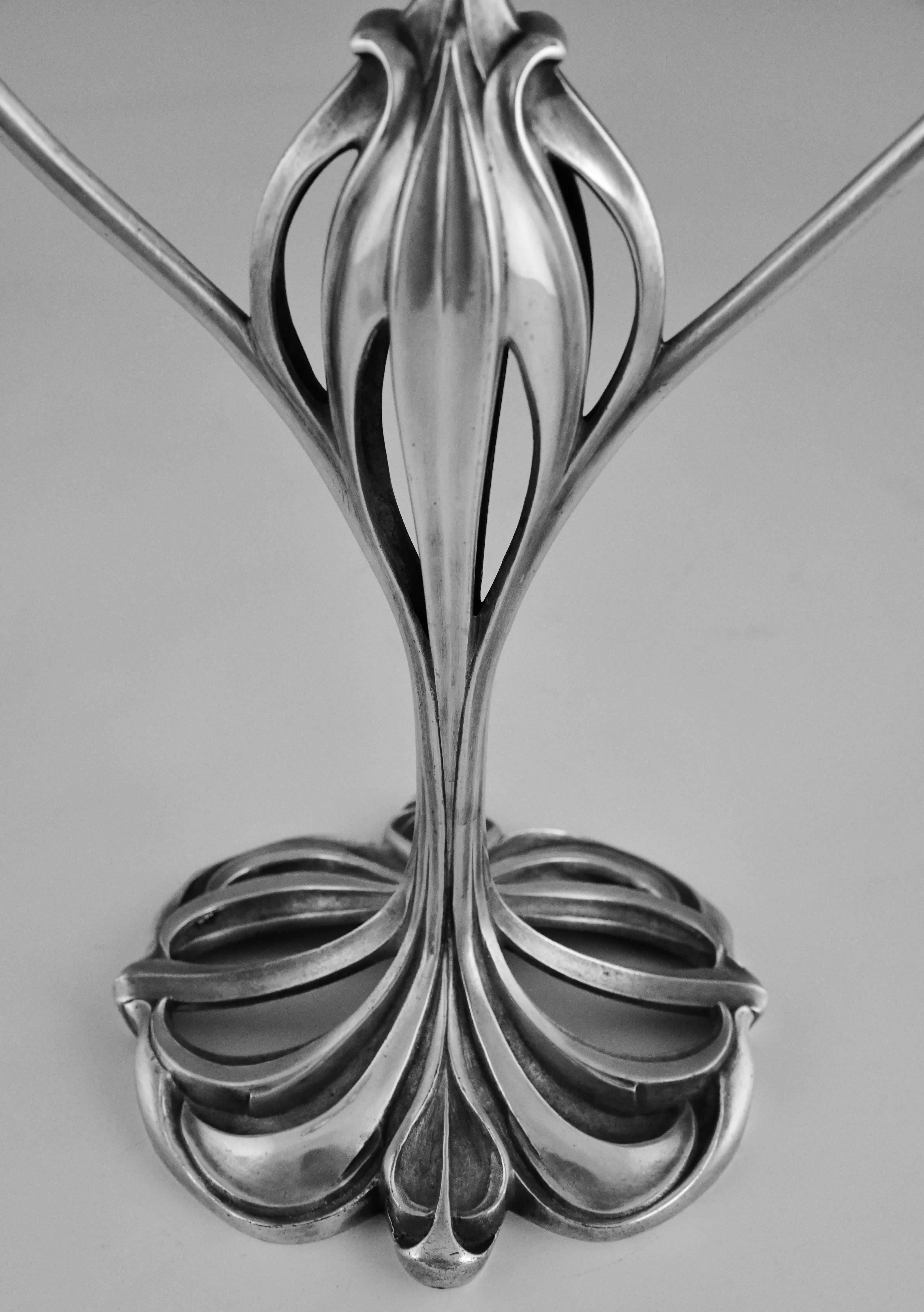 Coppia di candelabri Art Nouveau in bronzo argentato di Georges De Feure Francia 1901 in vendita 2