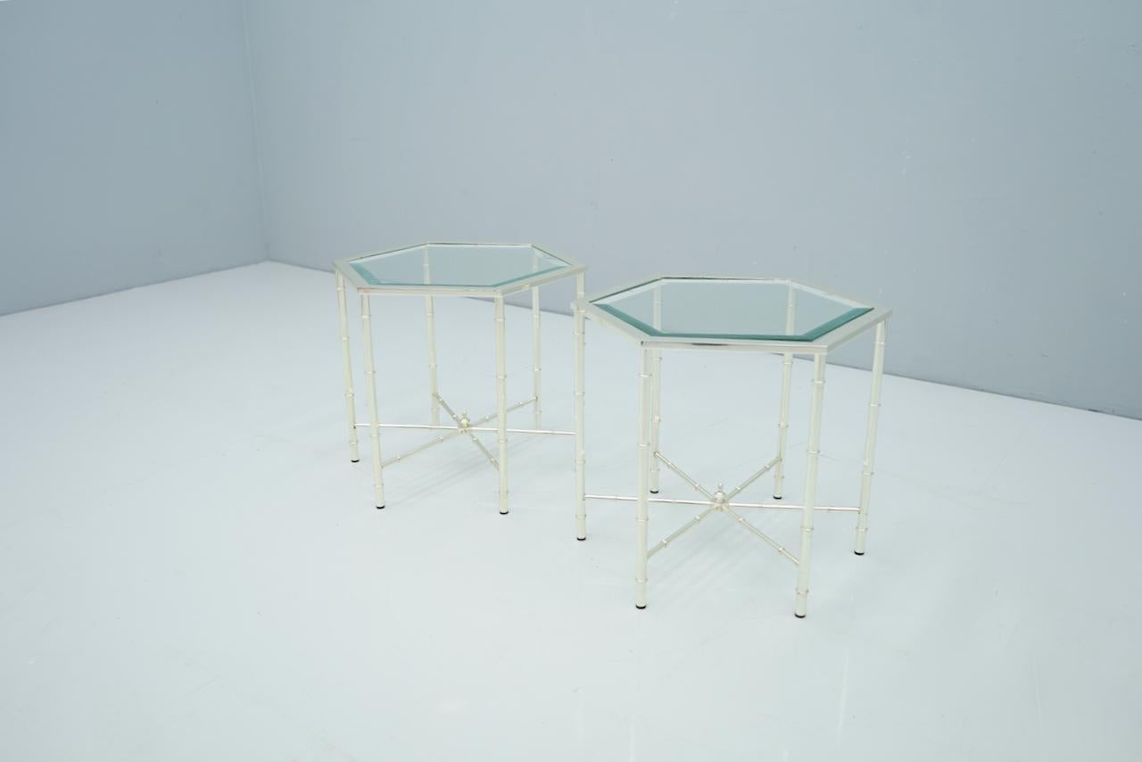 Pair of Silvered Hexagonal Side Tables, 1970s In Good Condition For Sale In Frankfurt / Dreieich, DE