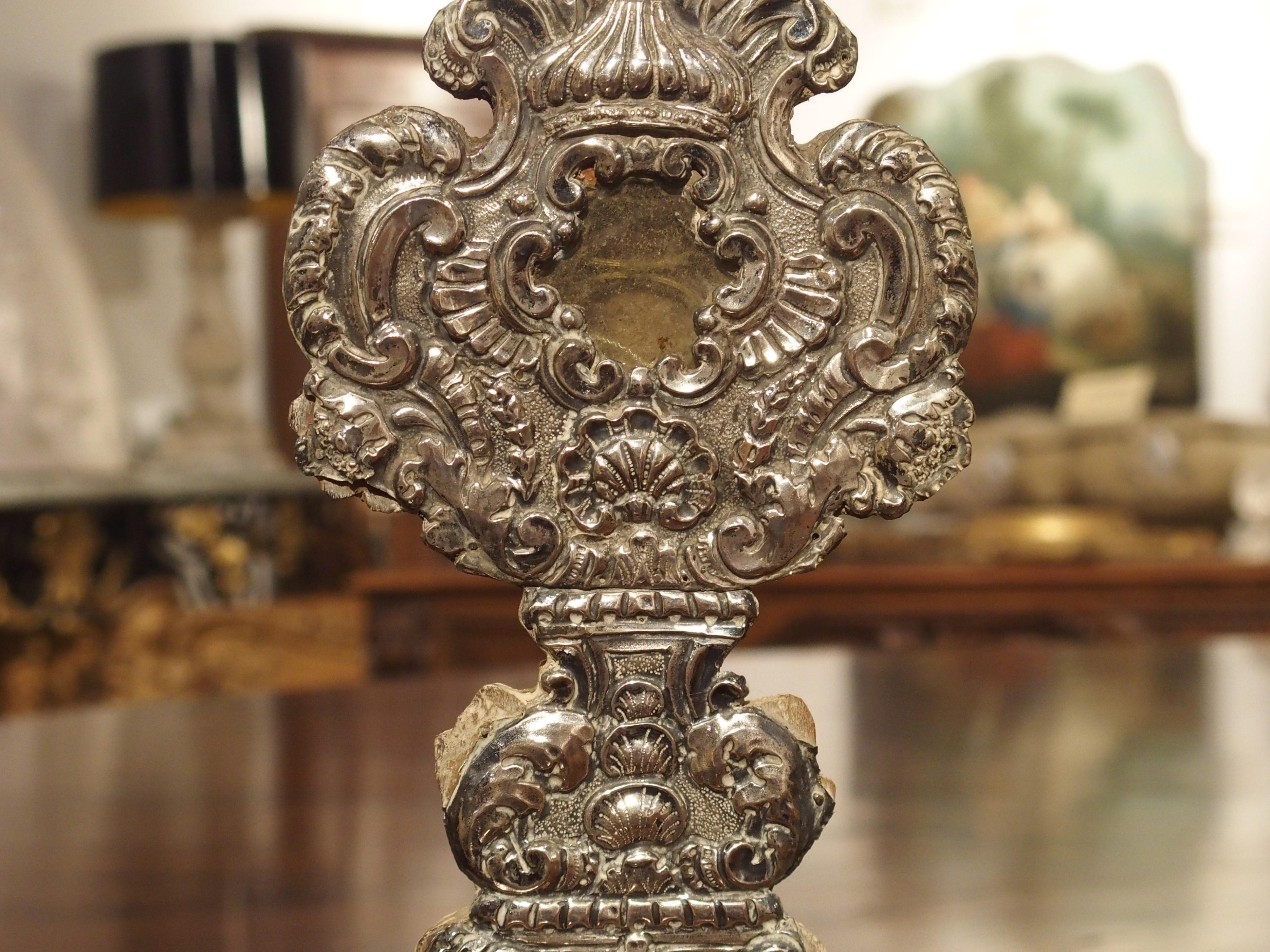 Pair of Silvered Wooden Reliquaries from France, Circa 1750 In Good Condition For Sale In Dallas, TX