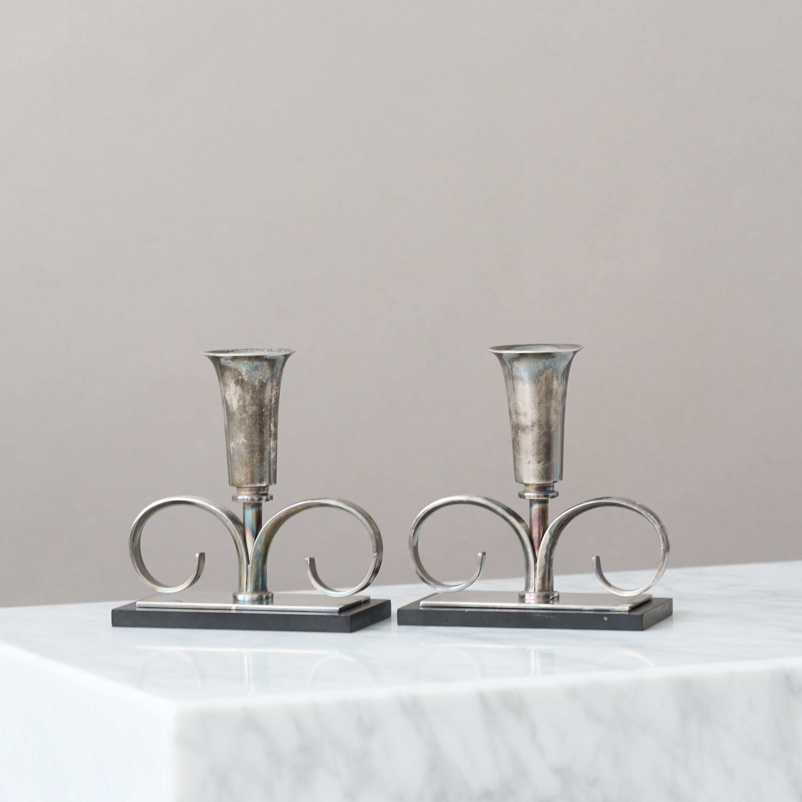 Early 20th Century Pair of Silverplate Art Deco Candlesticks by Carl M. Cohr, ATLA, Denmark, 1920s. For Sale