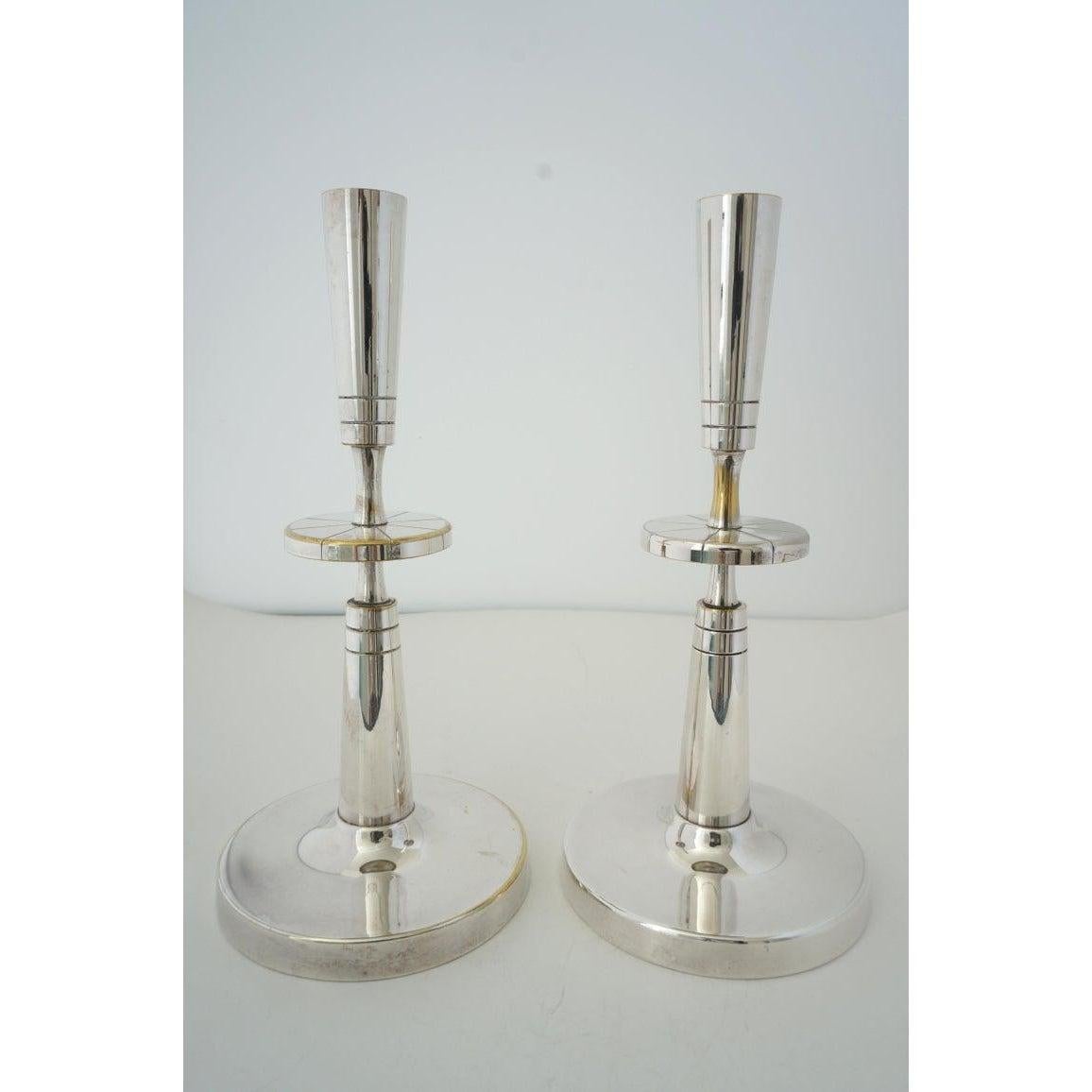 Mid-Century Modern Pair of Silverplate Candlesticks by Tommi Parzinger for Mueck-Cary For Sale