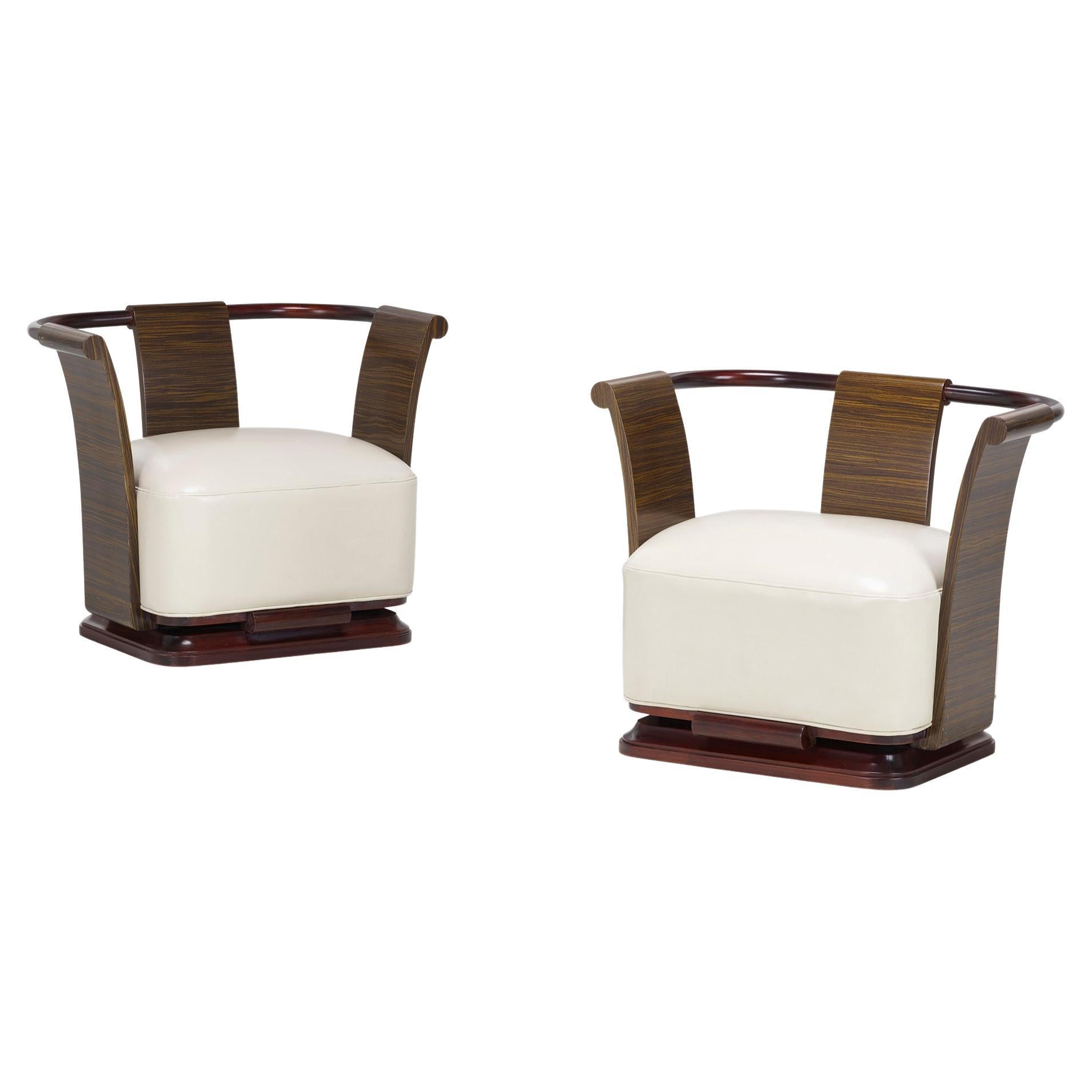 Pair of Simone Chair by William Stuart for Costantini For Sale