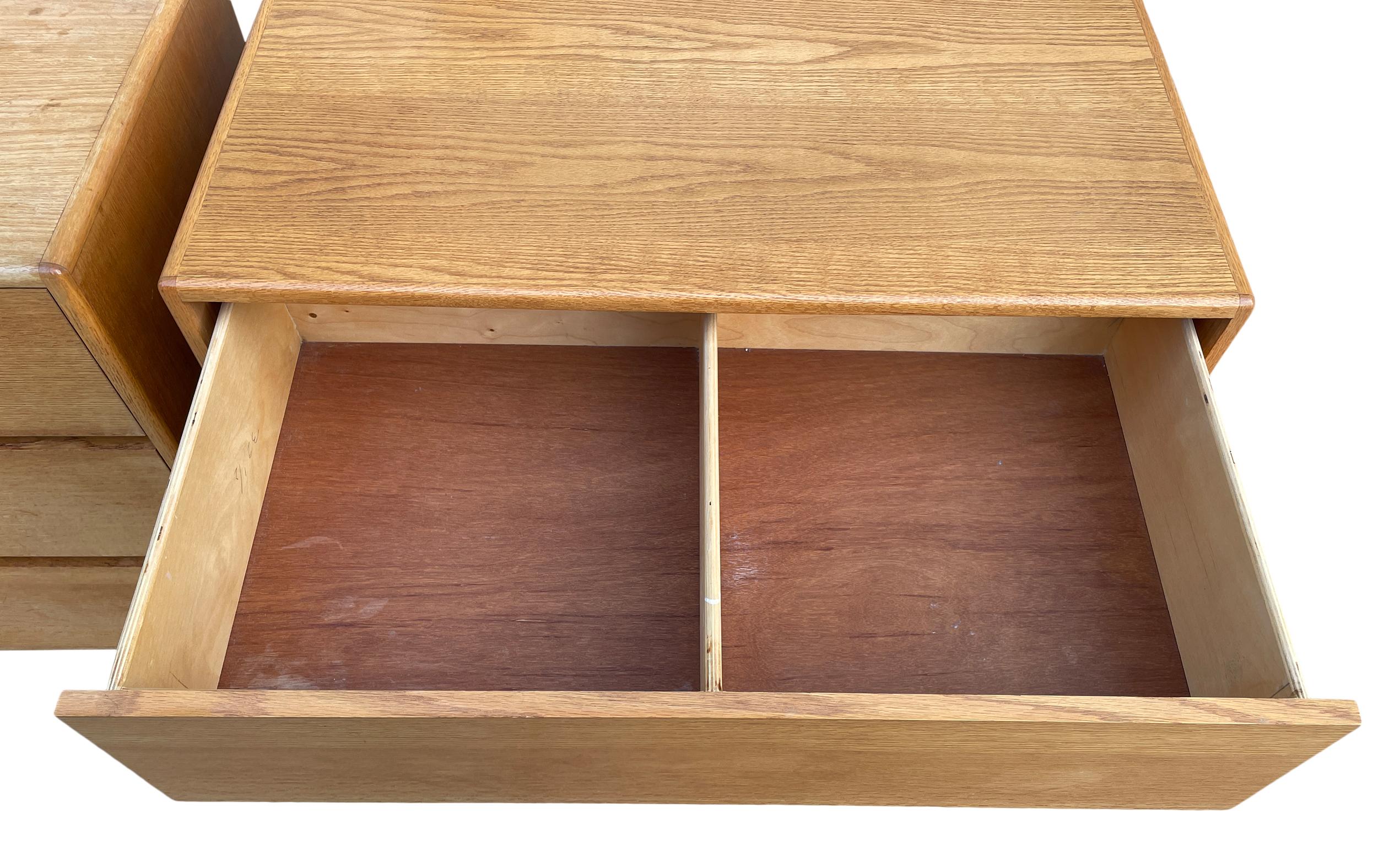 Pair of Simple Mid-Century Modern white oak 3 Drawer Dressers In Good Condition In BROOKLYN, NY