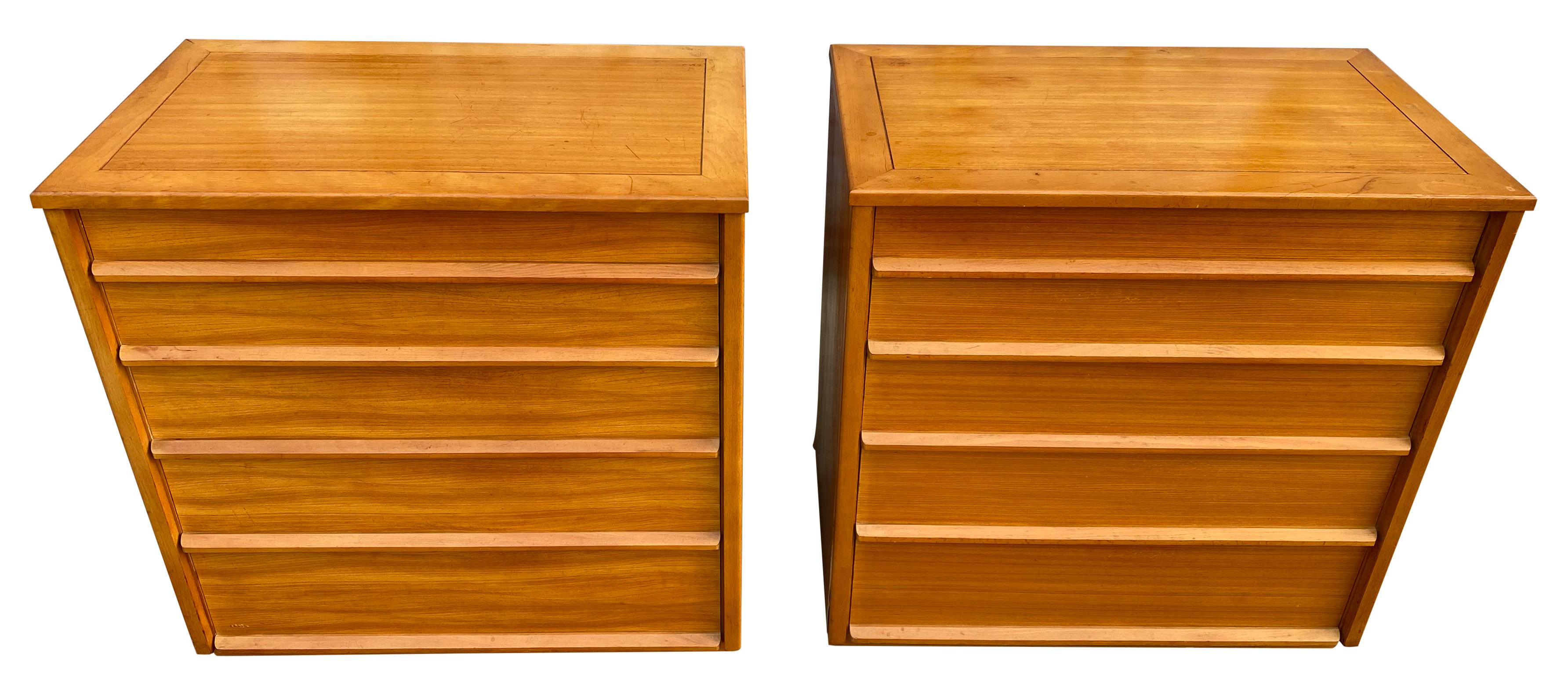 Simple pair of Mid-Century Modern 5-drawer maple blonde dressers very clean. Some drawers have removable wood dividers. All maple blonde construction. All drawers slide smooth and are clean inside. This listing is for (2) dressers (1) pair.