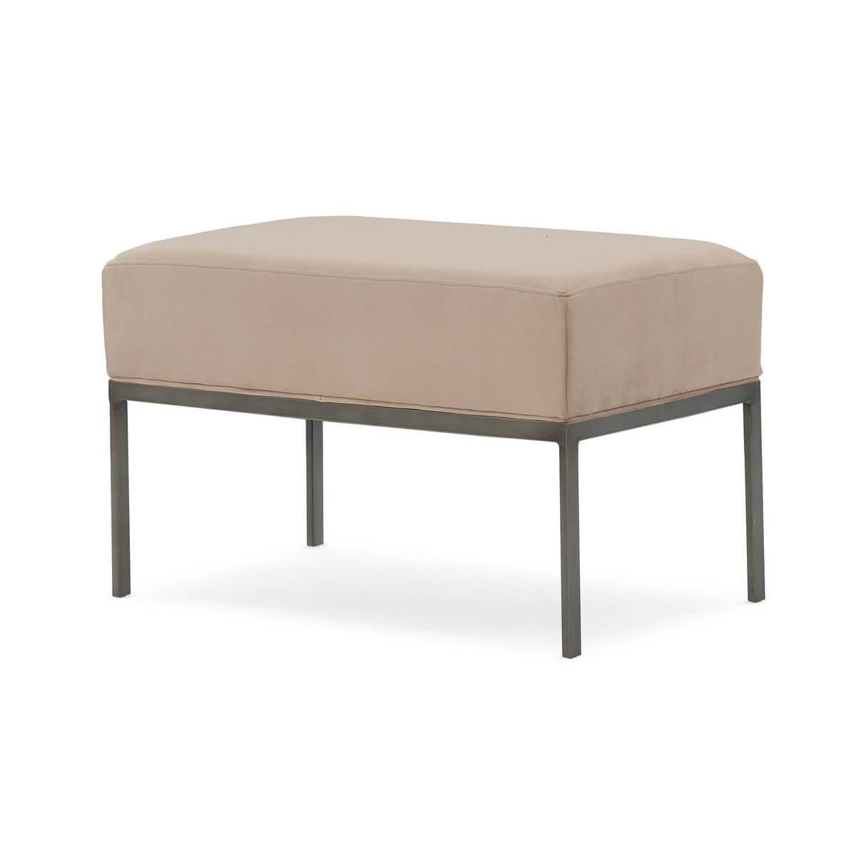 Métal Paire de bancs tout simplement modernes en vente
