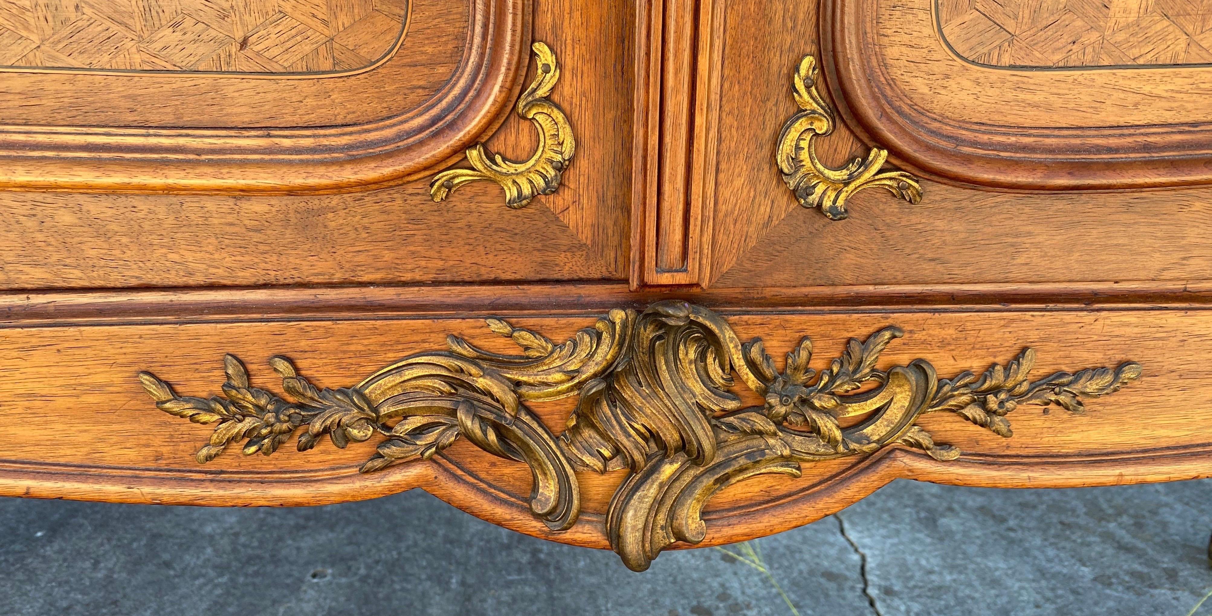 Pair of Singed Linke Bronze Mounted Parquetry Commodes, Francois Linke, Paris FR For Sale 4