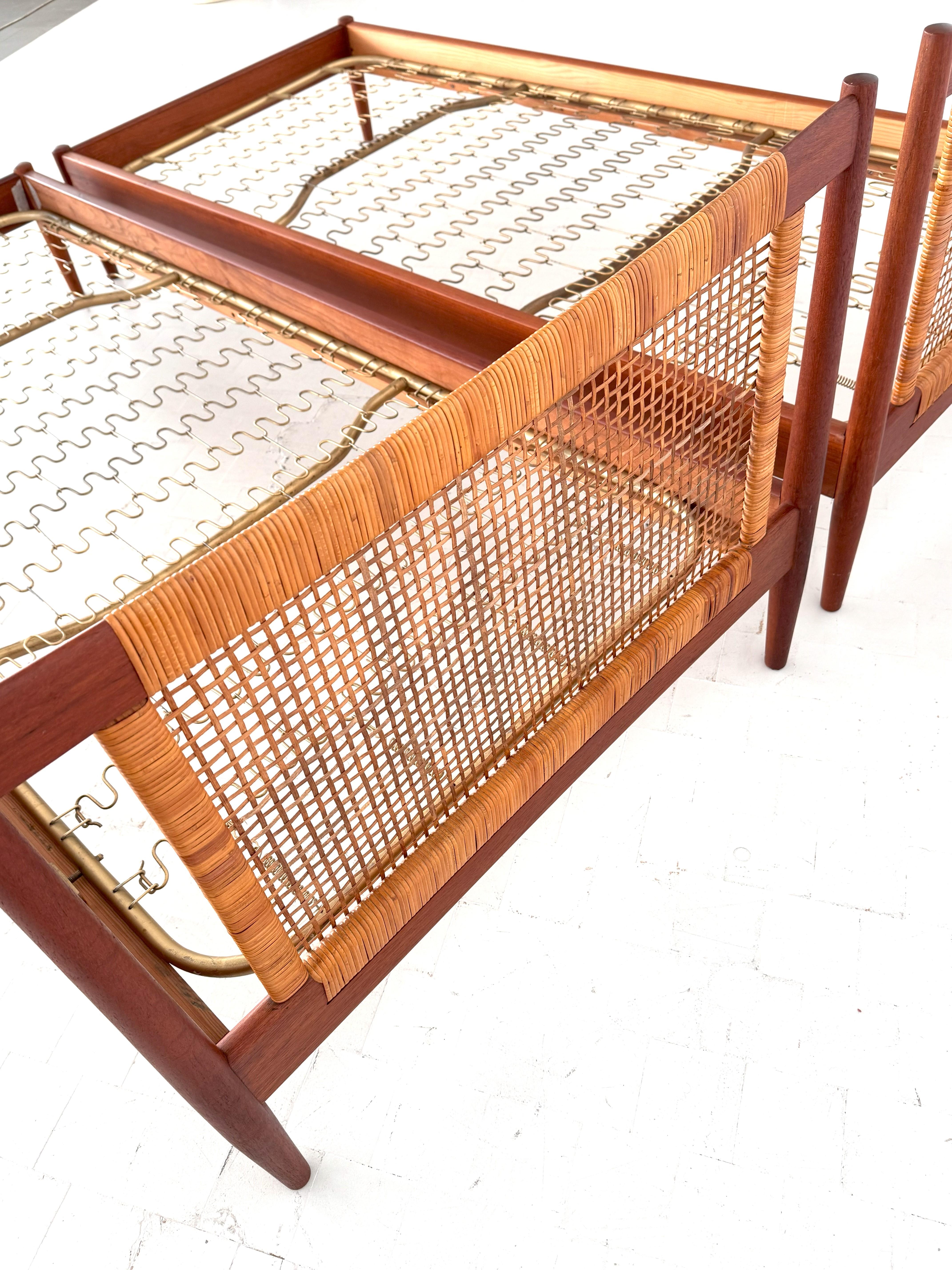 Paire de lits simples par Børge Mogensen pour Søborg Møbelfabrik Danemark, années 1950 en vente 5