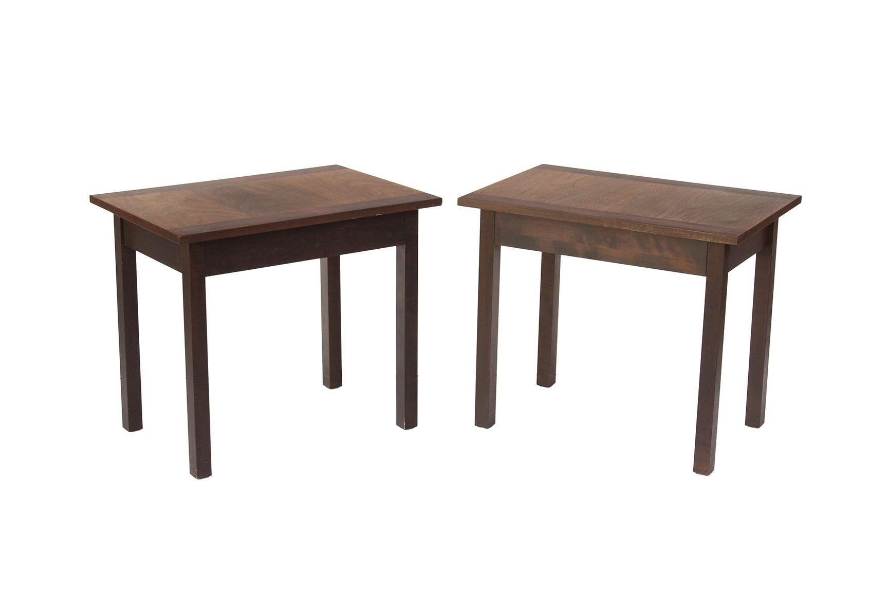 Pair of Single Drawer Nightstands in Rosewood and Walnut For Sale 2