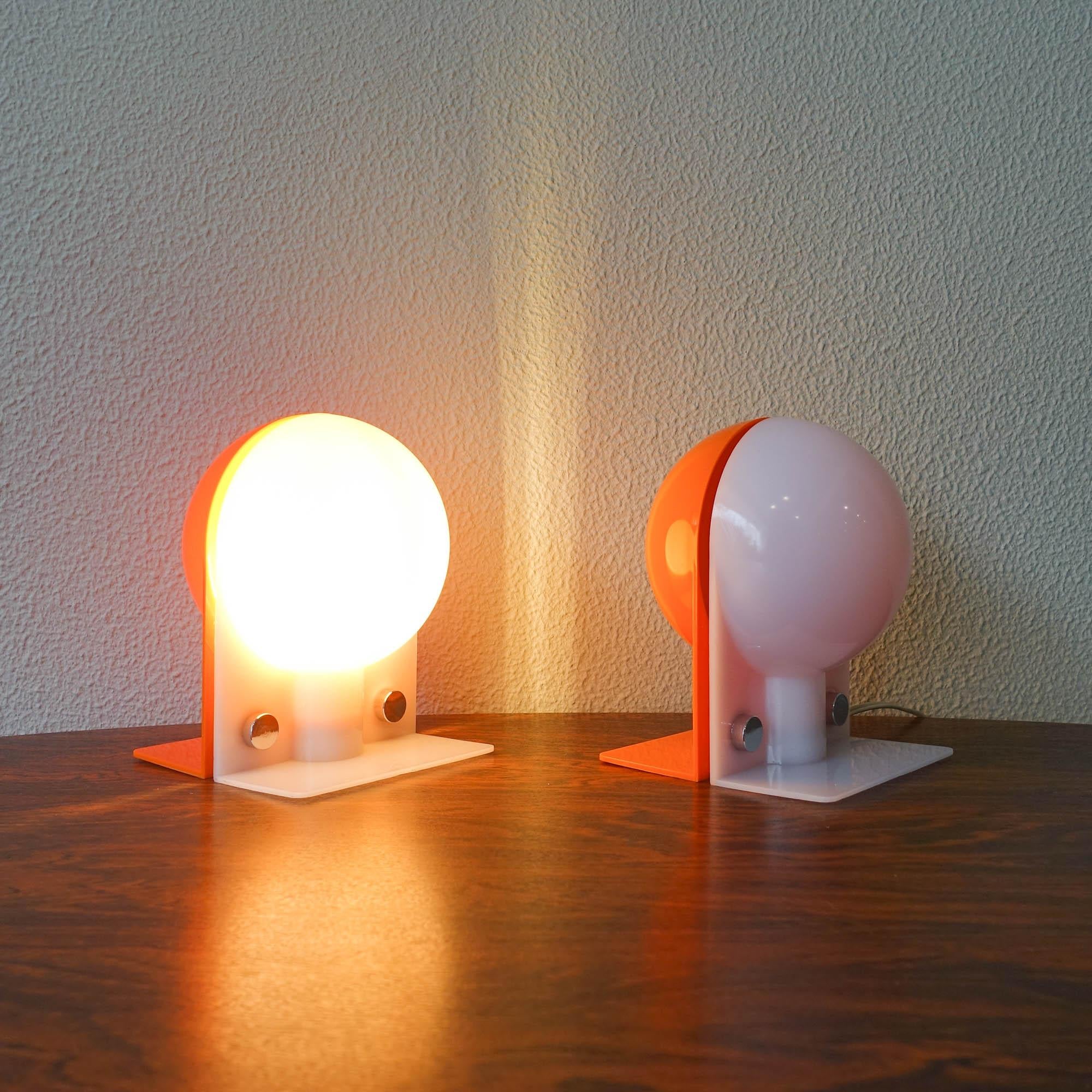Space Age Pair of Sirio Table Lamps by Sergio Brazzoli & Emmano Lampa for Harvey Guzzini