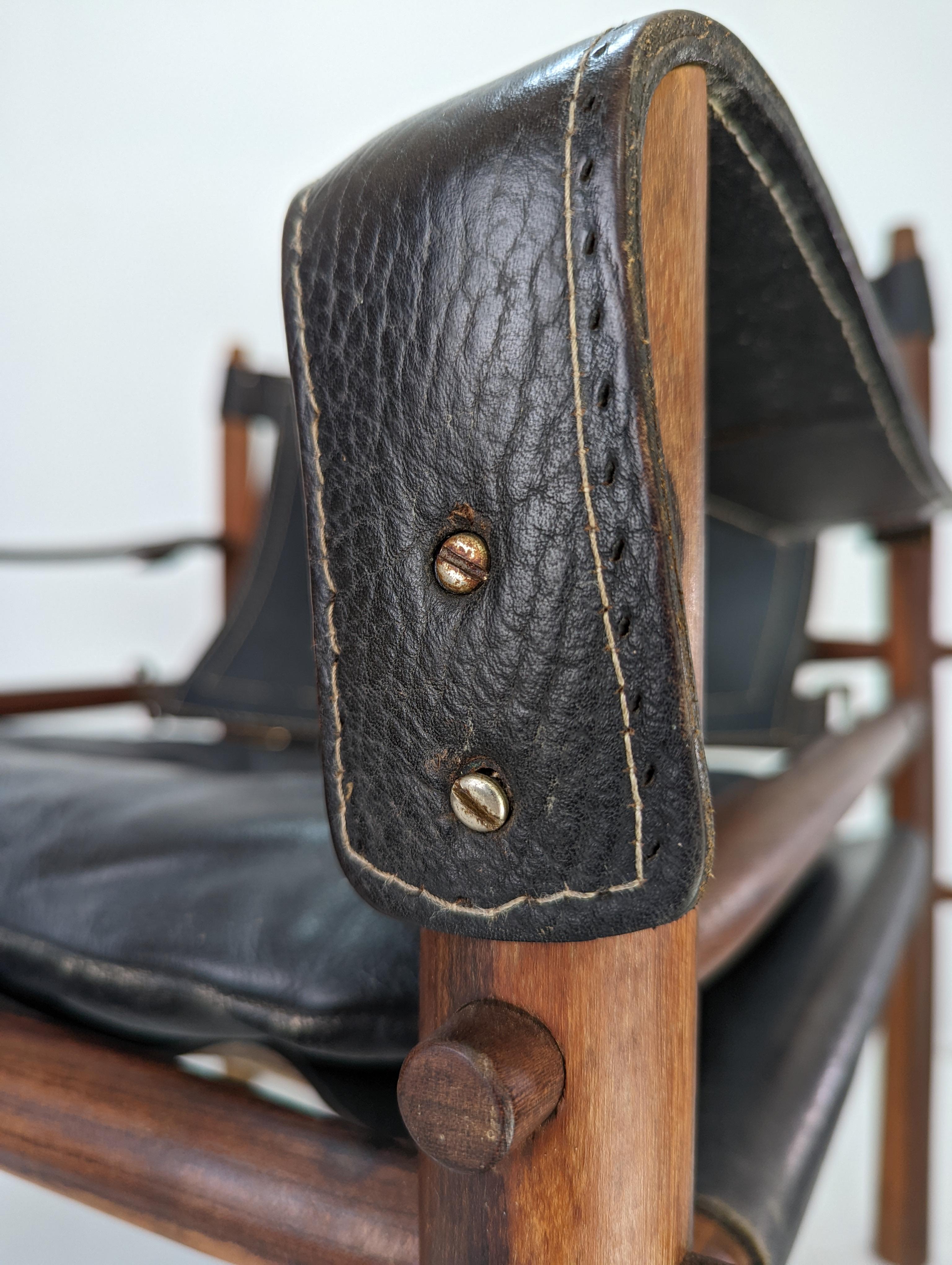 Paire de fauteuils en sirocco d'Arne Norell pour Scanform Colombie, années 1960 en vente 6