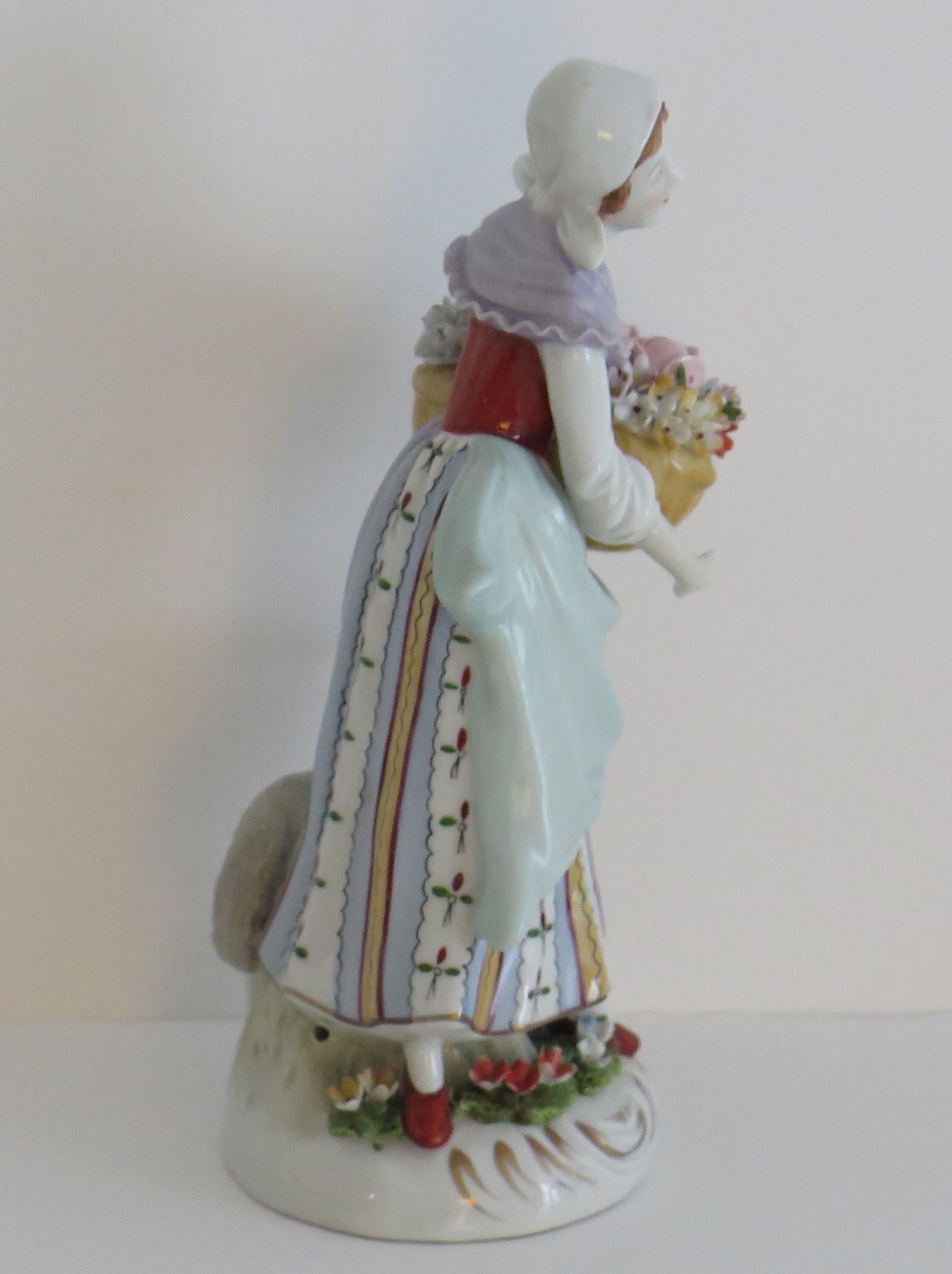 Pair of Sitzendorf Figures Porcelain Flower Sellers, German Fully Marked Ca 1920 For Sale 6