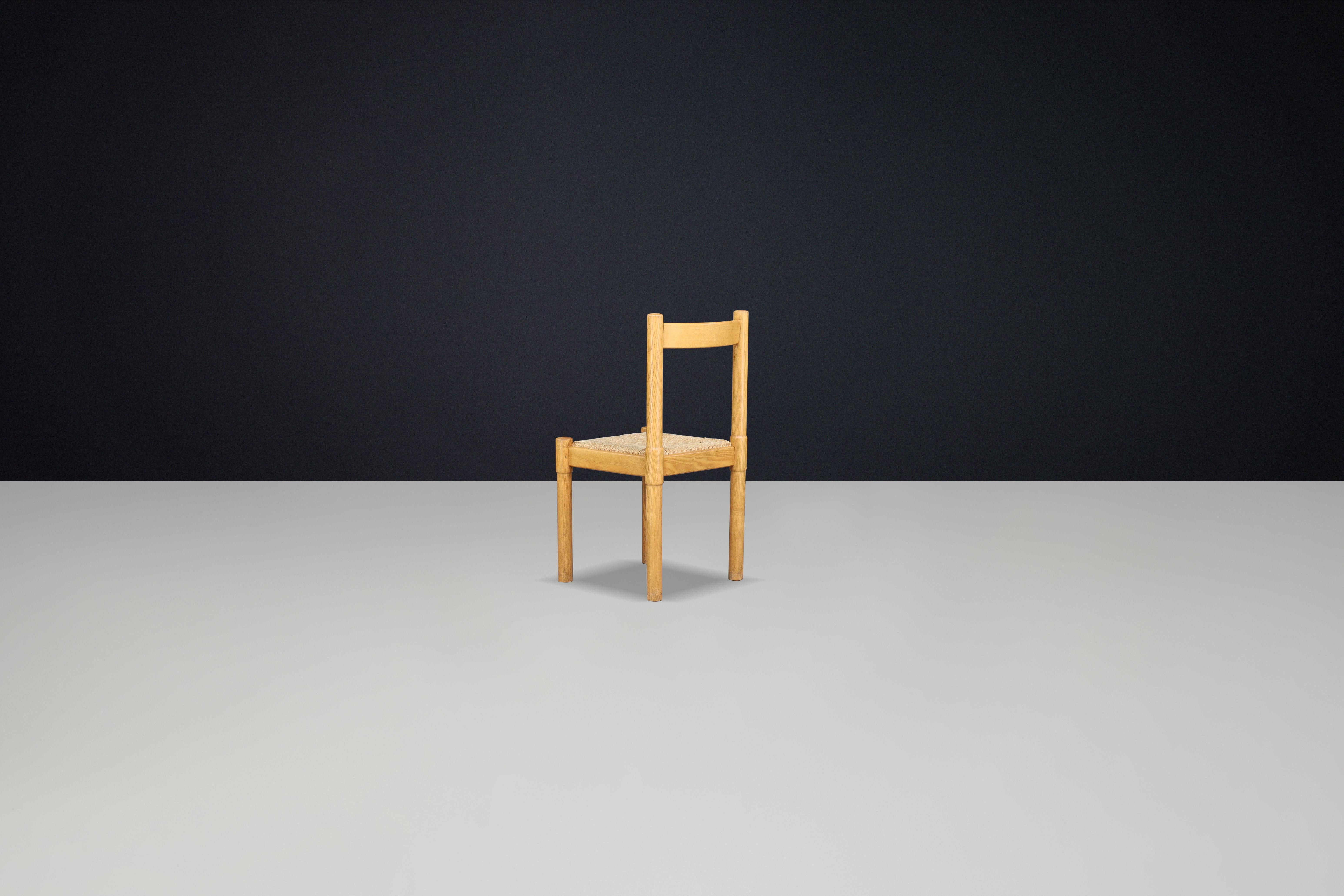 Paire de chaises de salle à manger en frêne et jonc dans le style de Vico Magistretti en vente 4