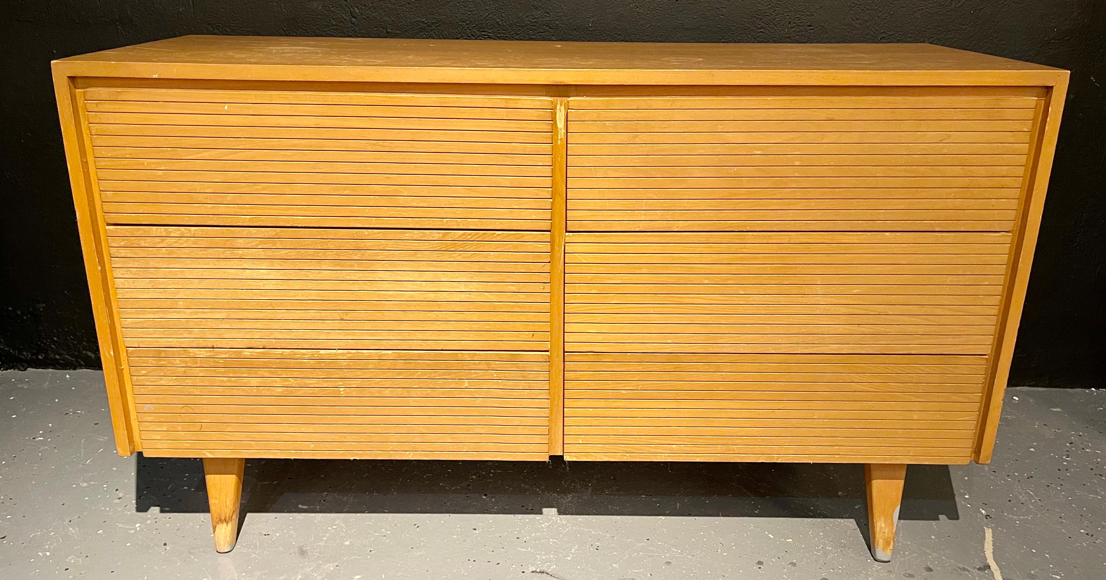 Pair of Six-Drawer Mid-Century Modern Commodes, Chests or Dresser 1