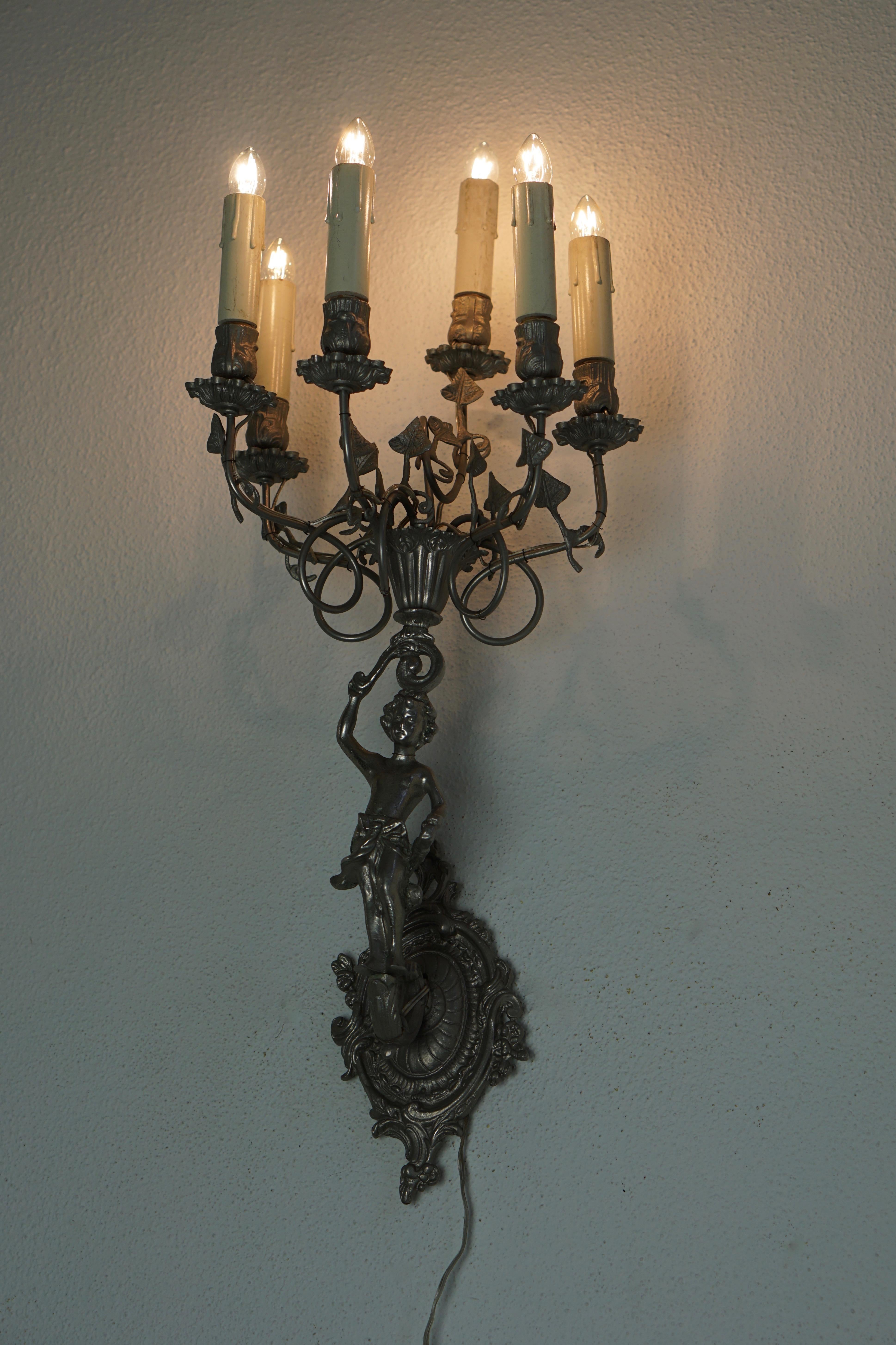 Pair of Six-Light Wall Light Sconces In Good Condition In Antwerp, BE