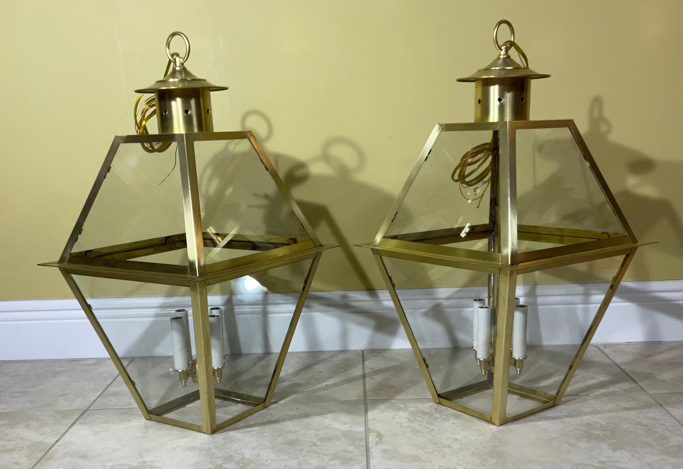 Hand-Crafted Pair Of Six Sides Solid  Brass Handcrafted Hanging Lanterns For Sale
