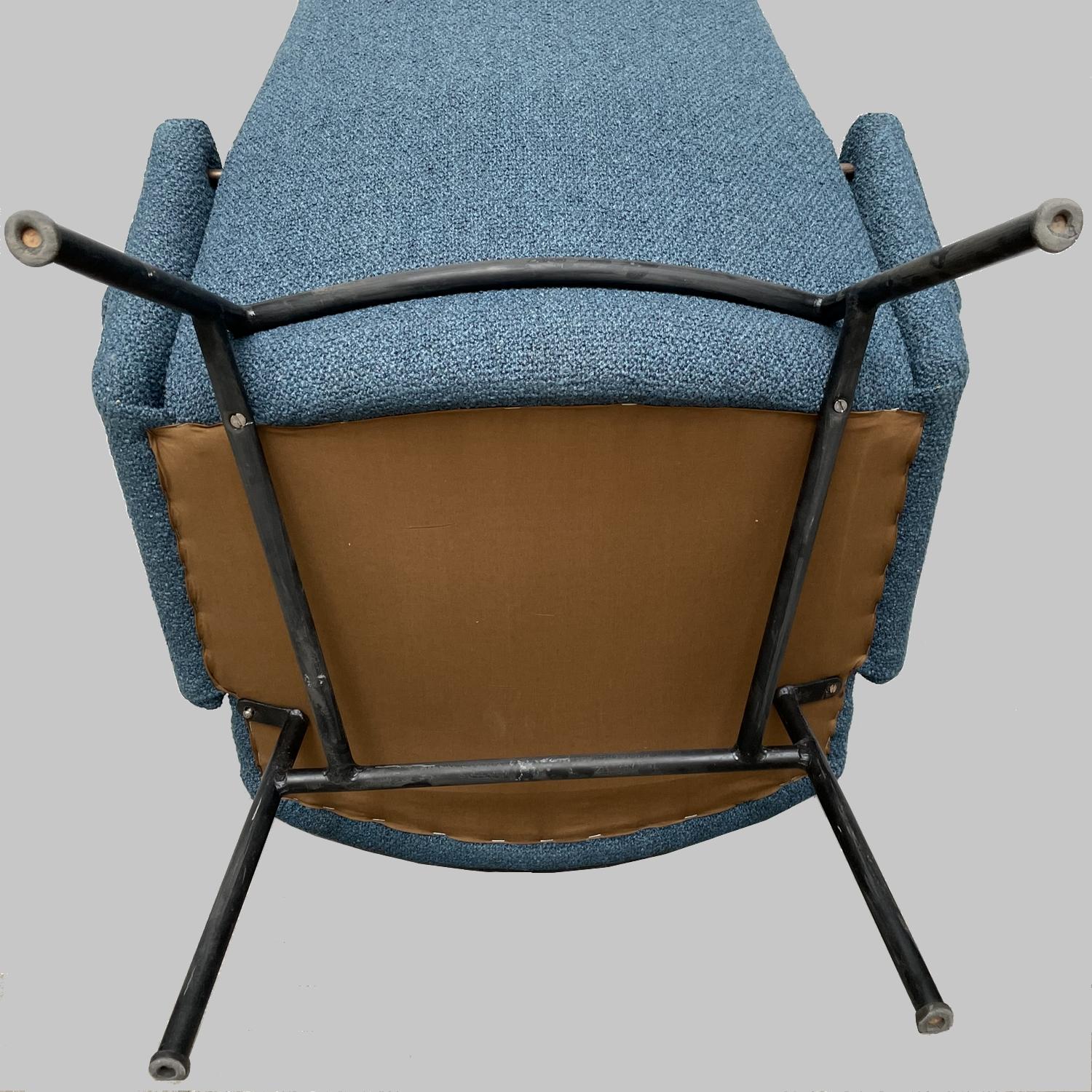 Metal Pair of SK660 Armchairs by Pierre Guariche, Steiner Edition, 1953 For Sale
