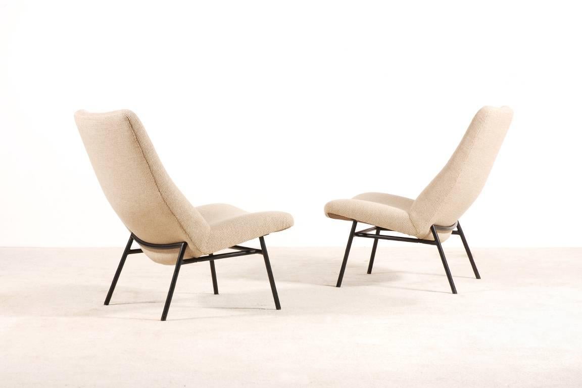 Mid-Century Modern Pair of SK660 Armchairs by Pierre Guariche, 1953