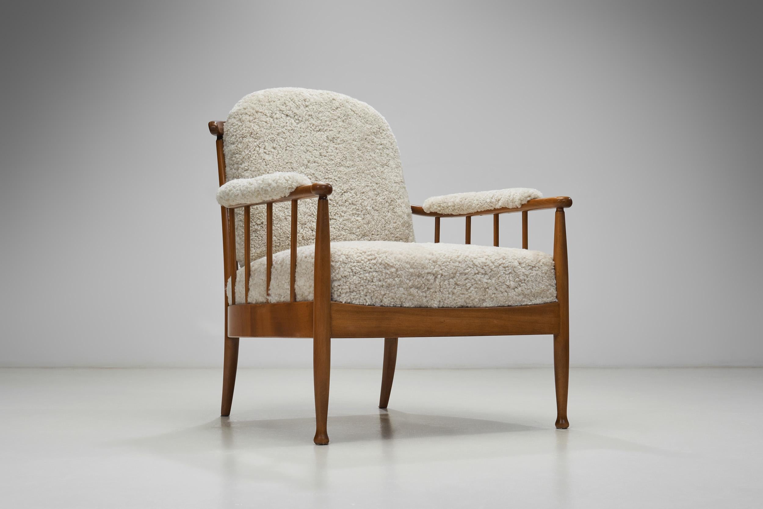 Mid-20th Century Pair of 