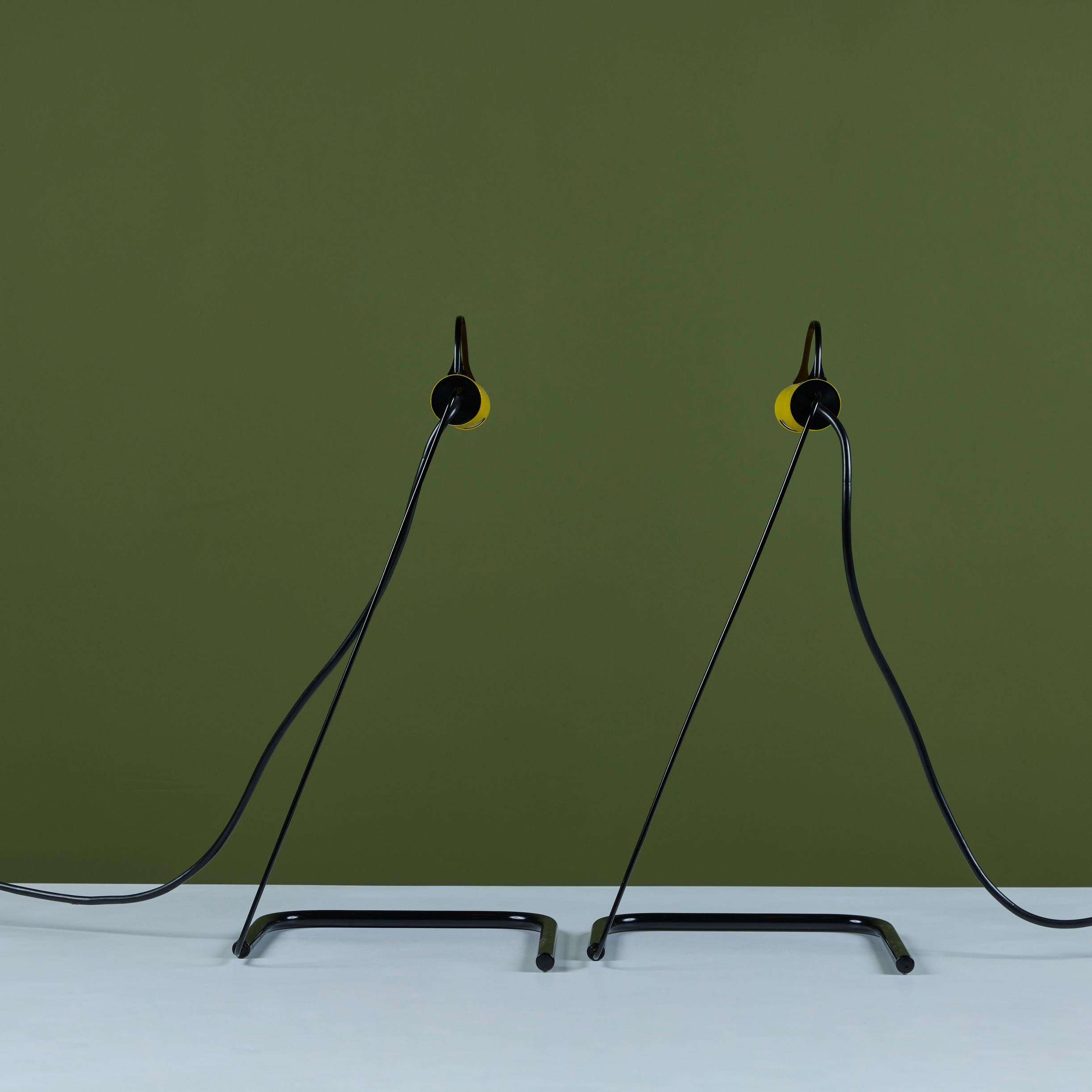 Pair of Slalom Table Lamp by Vico Magistretti for Oluce For Sale 5