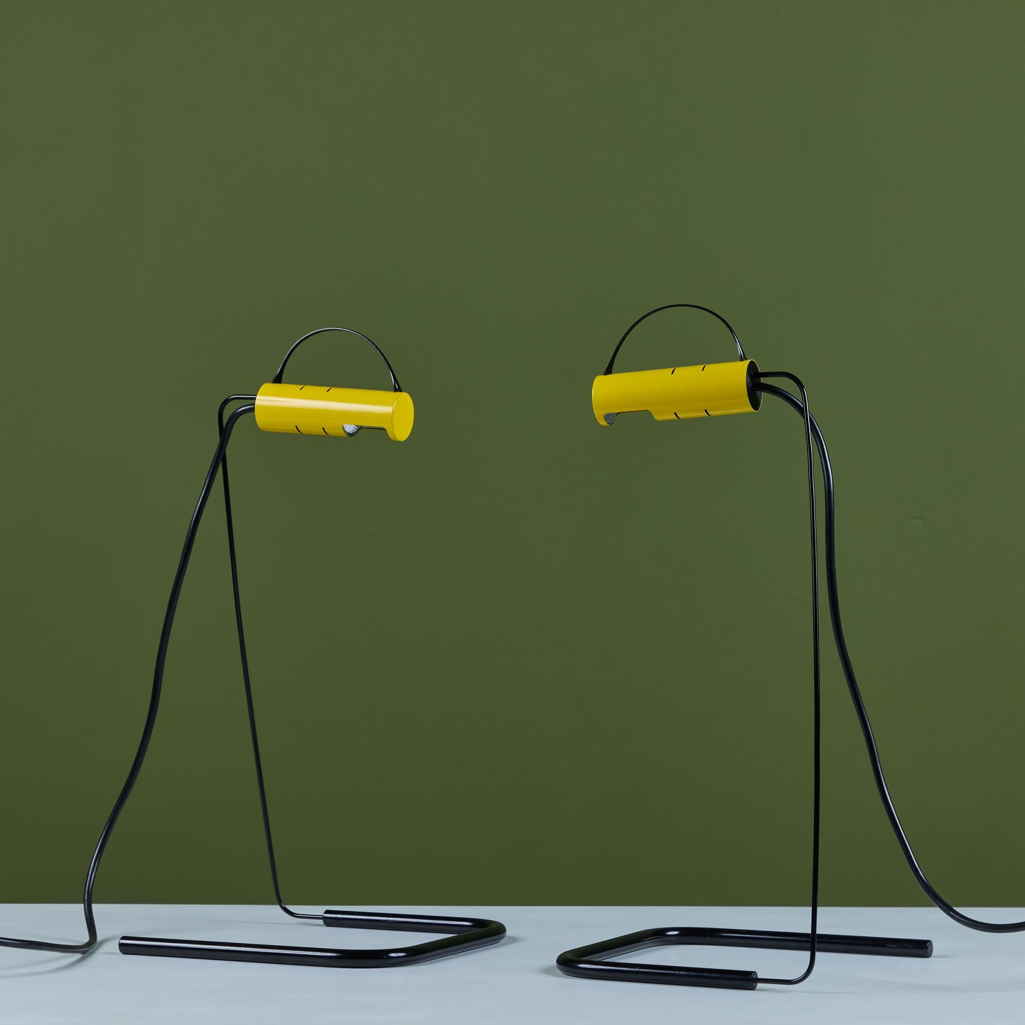 Italian Pair of Slalom Table Lamp by Vico Magistretti for Oluce For Sale