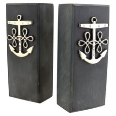Ein Paar Briefbeschwerer aus Schiefer und Sterlingsilber in Ankerform von C.J. Vander